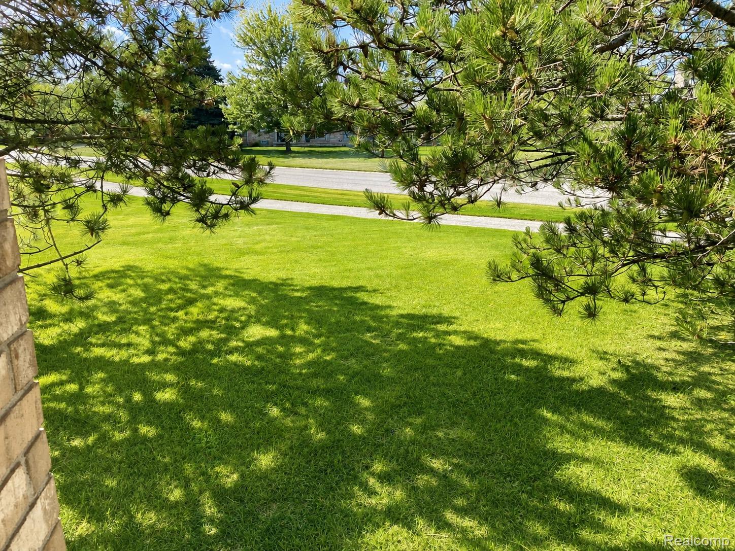 48781 Mill Bank Court Property Photo 17