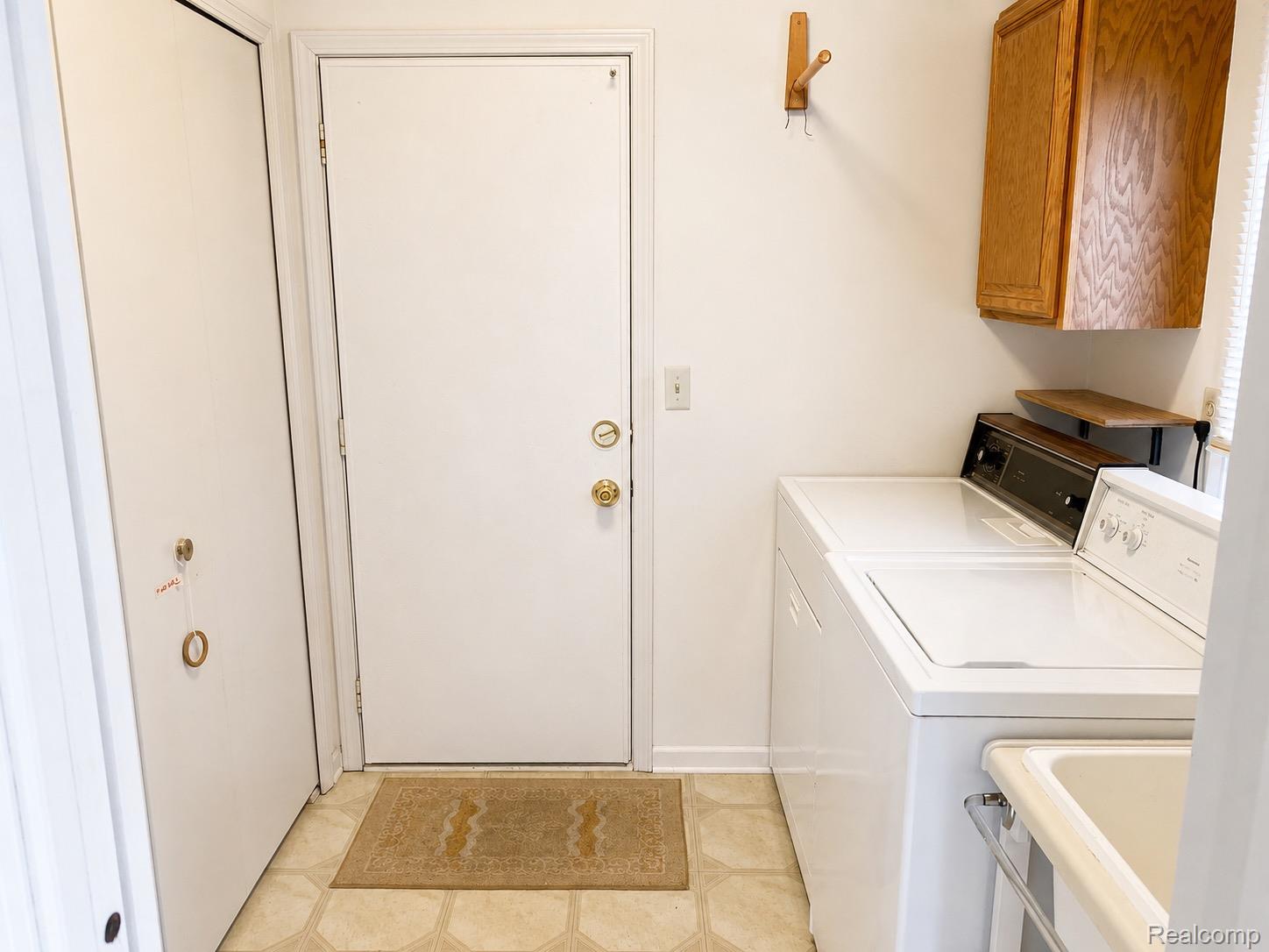 48781 Mill Bank Court Property Photo 23