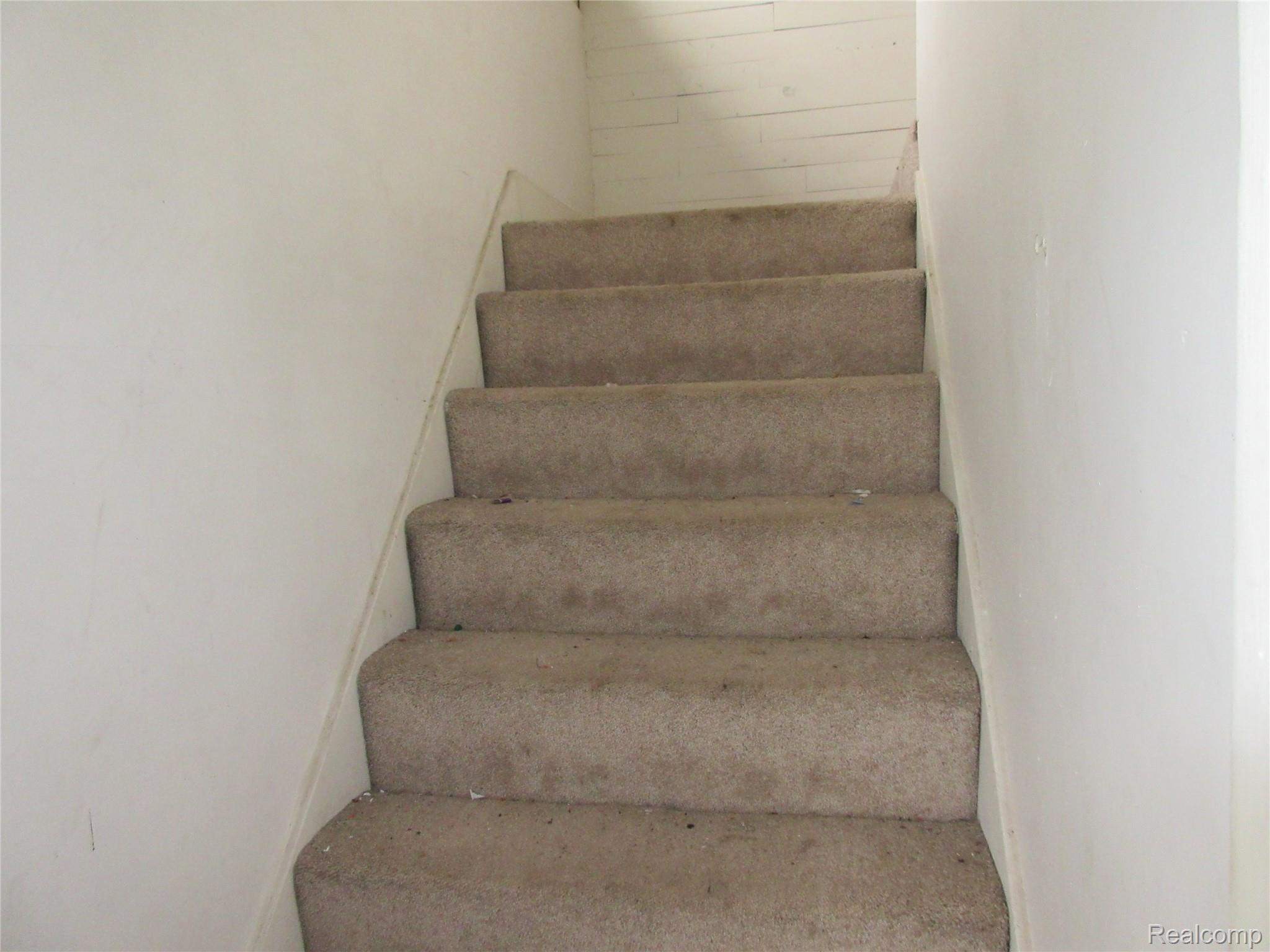 1001 Copeman Boulevard Property Photo 11