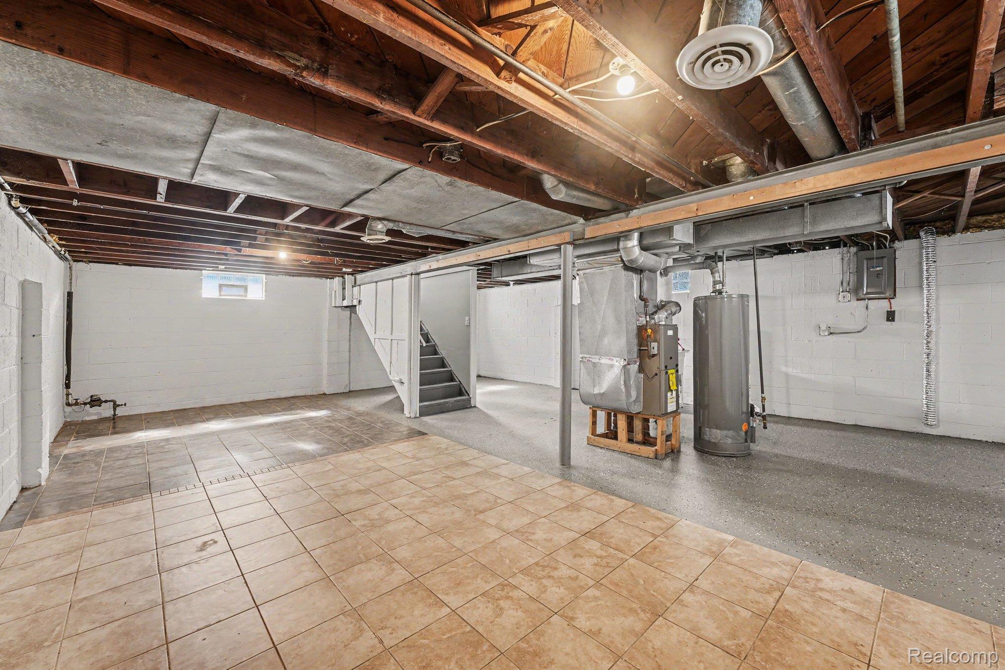 24435 Colgate Street Property Photo 23