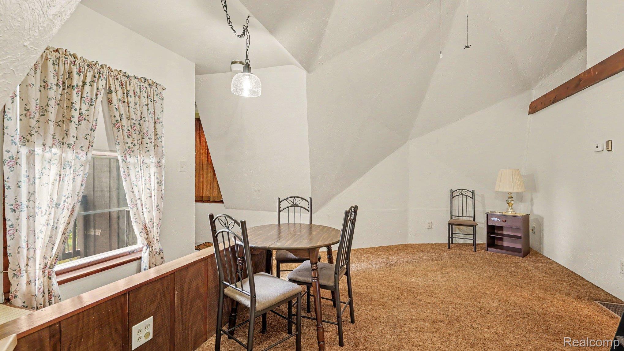 3700 Elbow Lake Property Photo 7