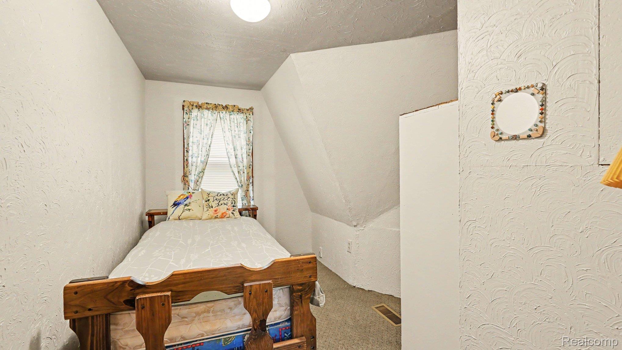 3700 Elbow Lake Property Photo 12