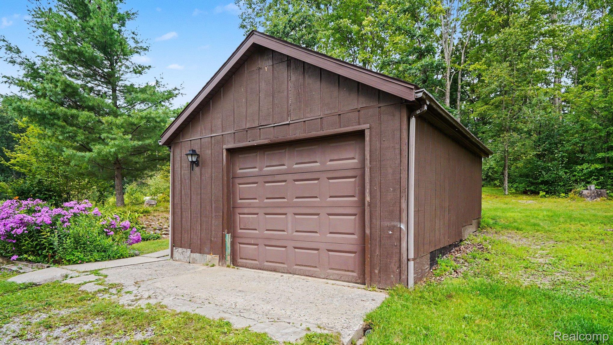 3700 Elbow Lake Property Photo 21
