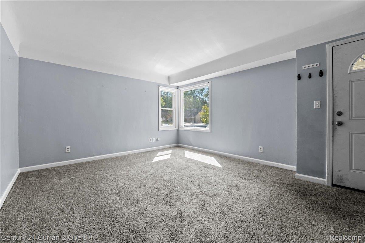 24708 Stanford Street Property Photo 5