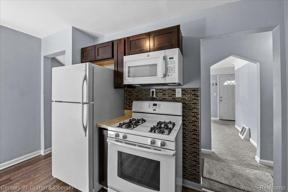 24708 Stanford Street Property Photo 14