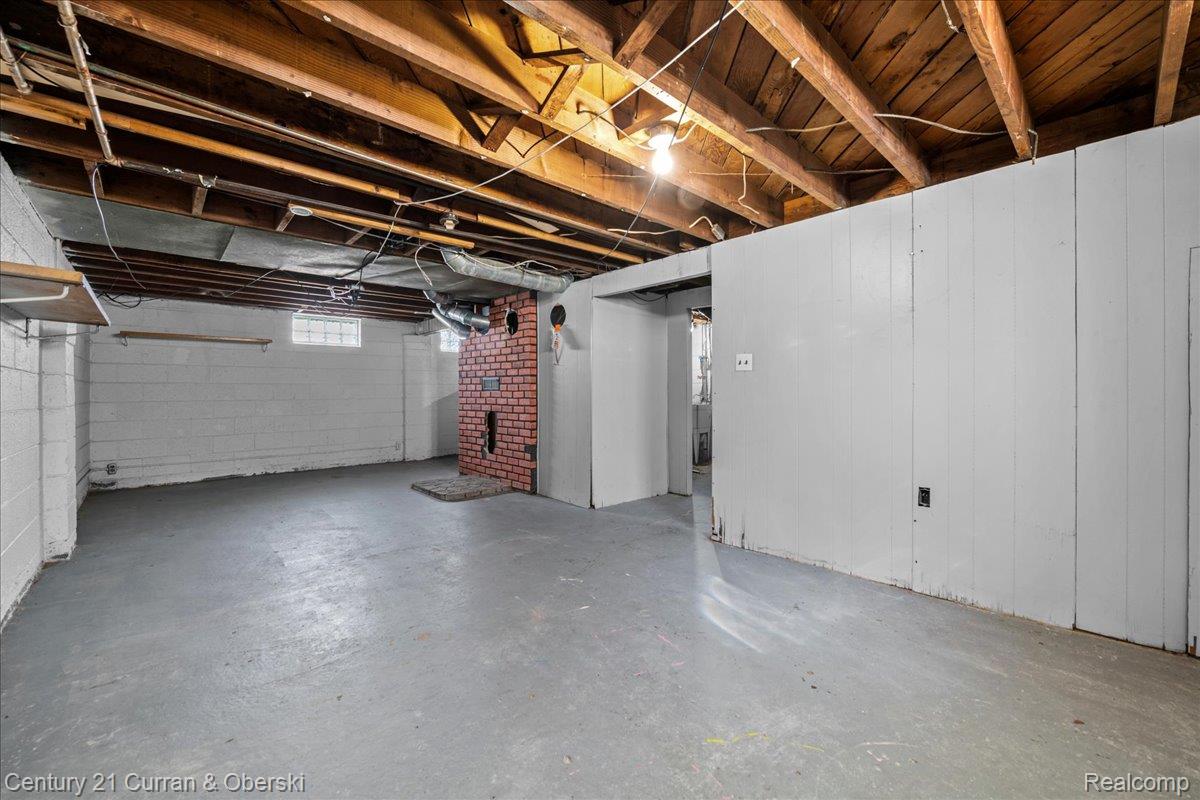 24708 Stanford Street Property Photo 19