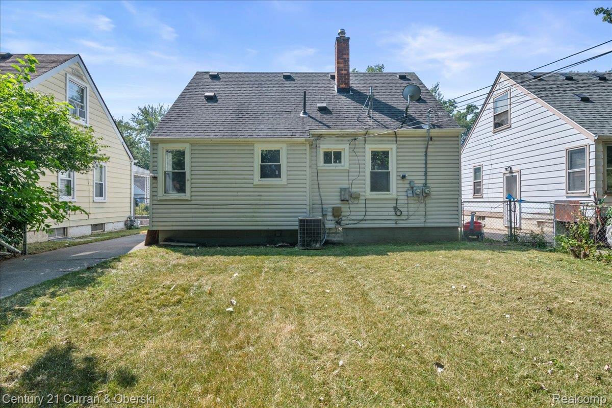 24708 Stanford Street Property Photo 22