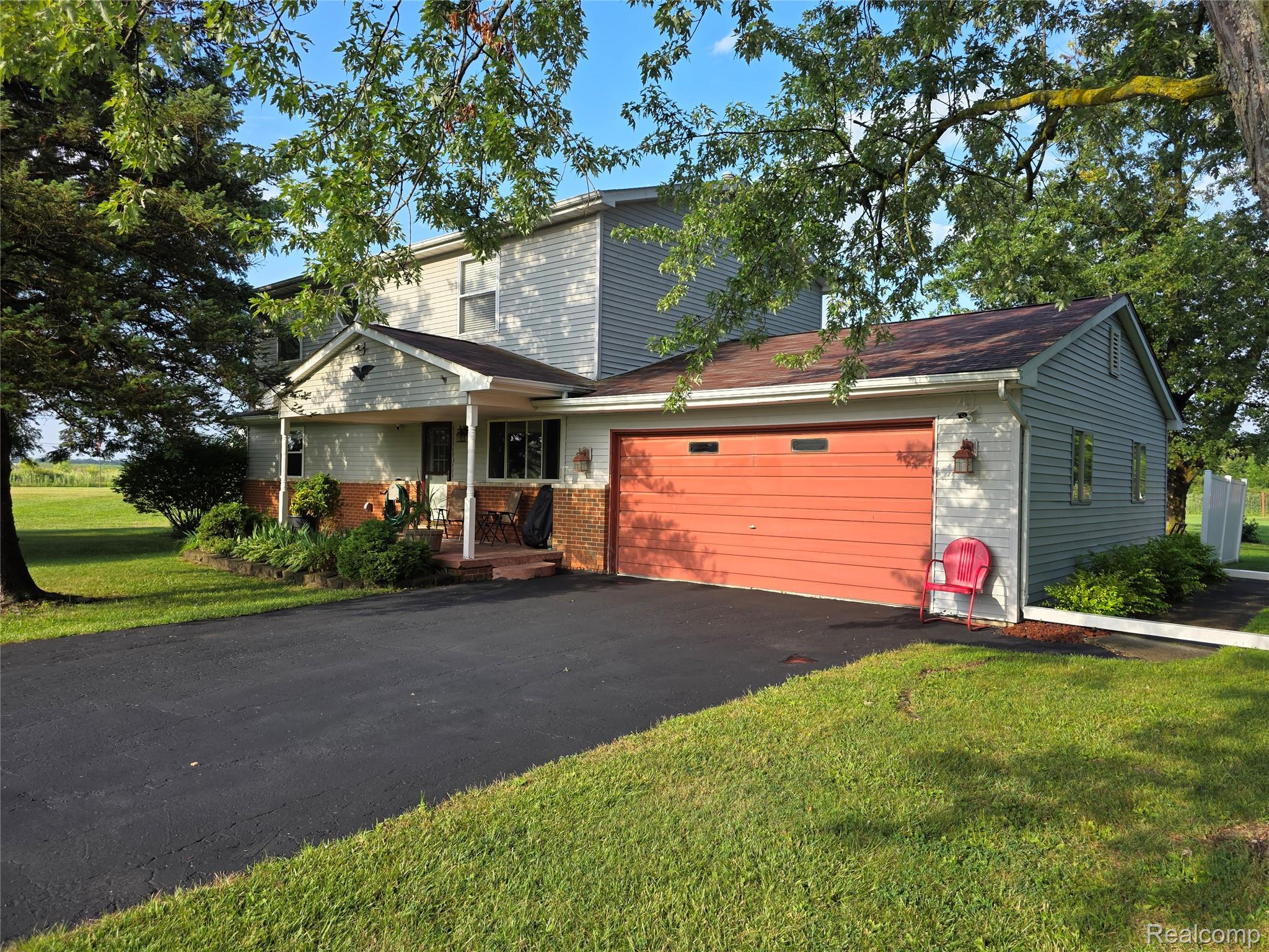 60885 Indian Trail Property Photo 2