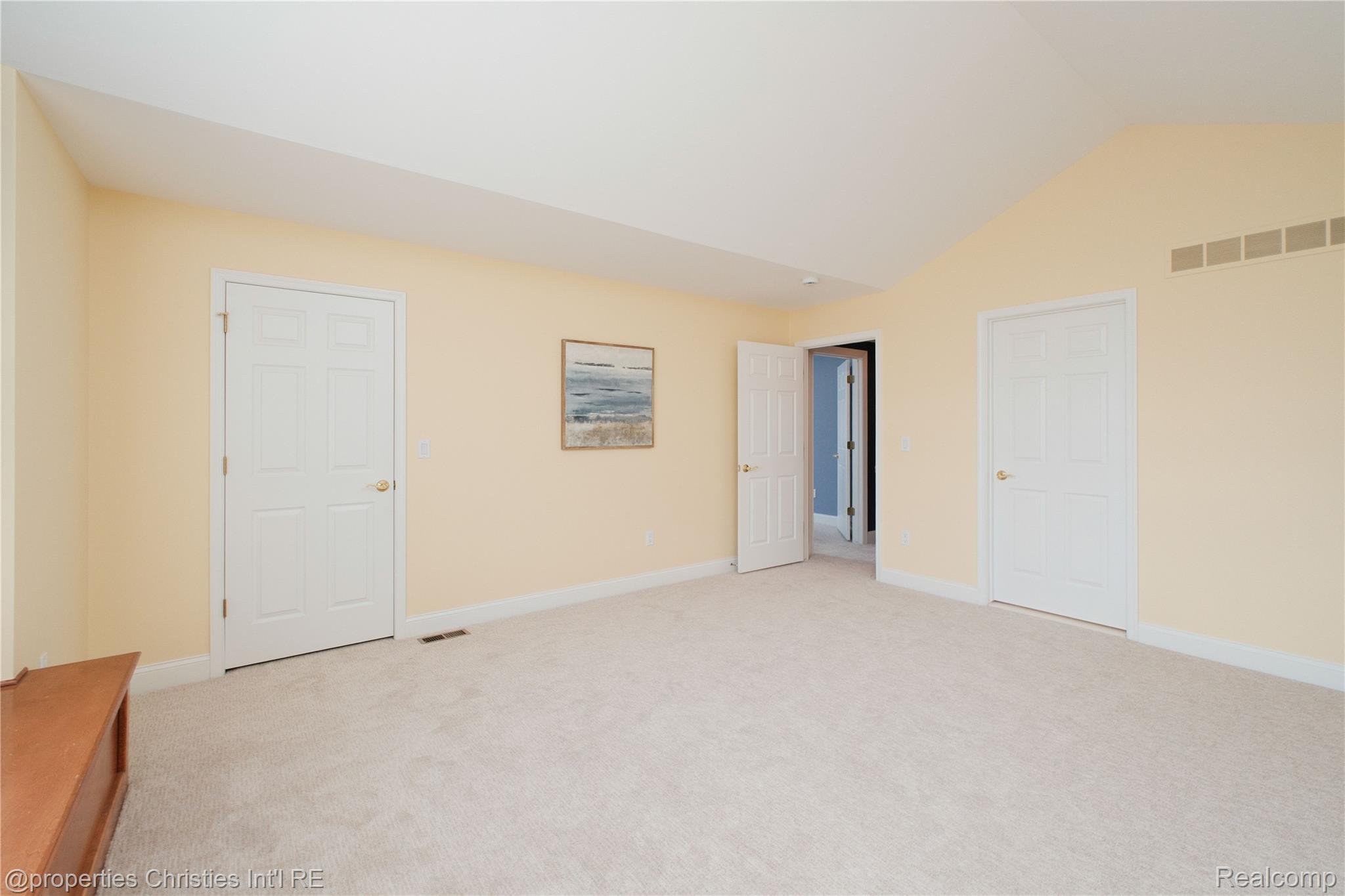 45042 Broadmoor Circle Property Photo 39