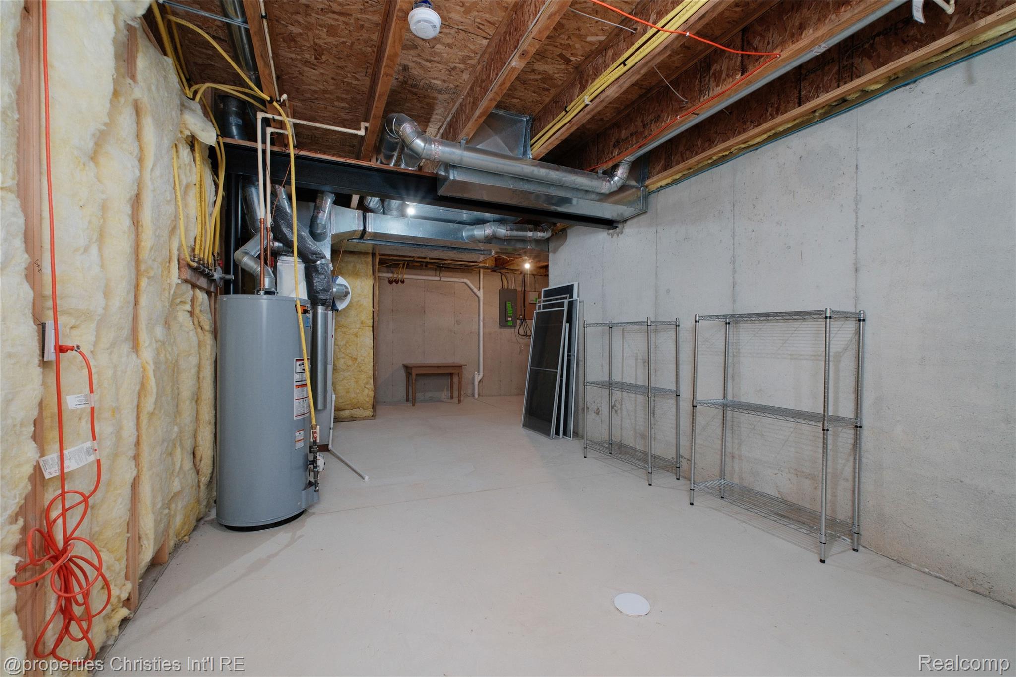 45042 Broadmoor Circle Property Photo 45