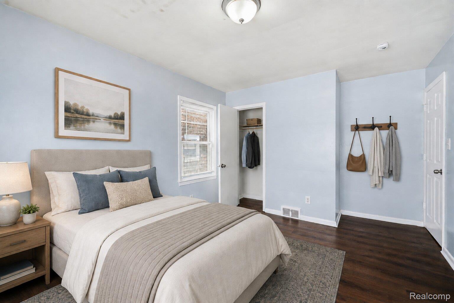 18110 Snowden Street Property Photo 11