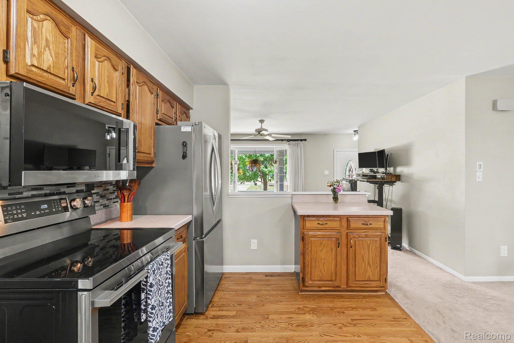 10361 Coldwater Road Property Photo 7