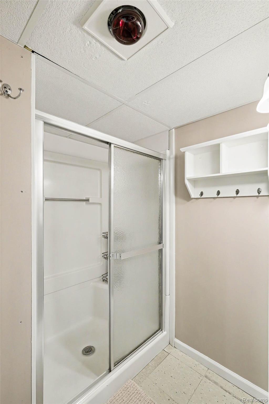 10361 Coldwater Road Property Photo 18