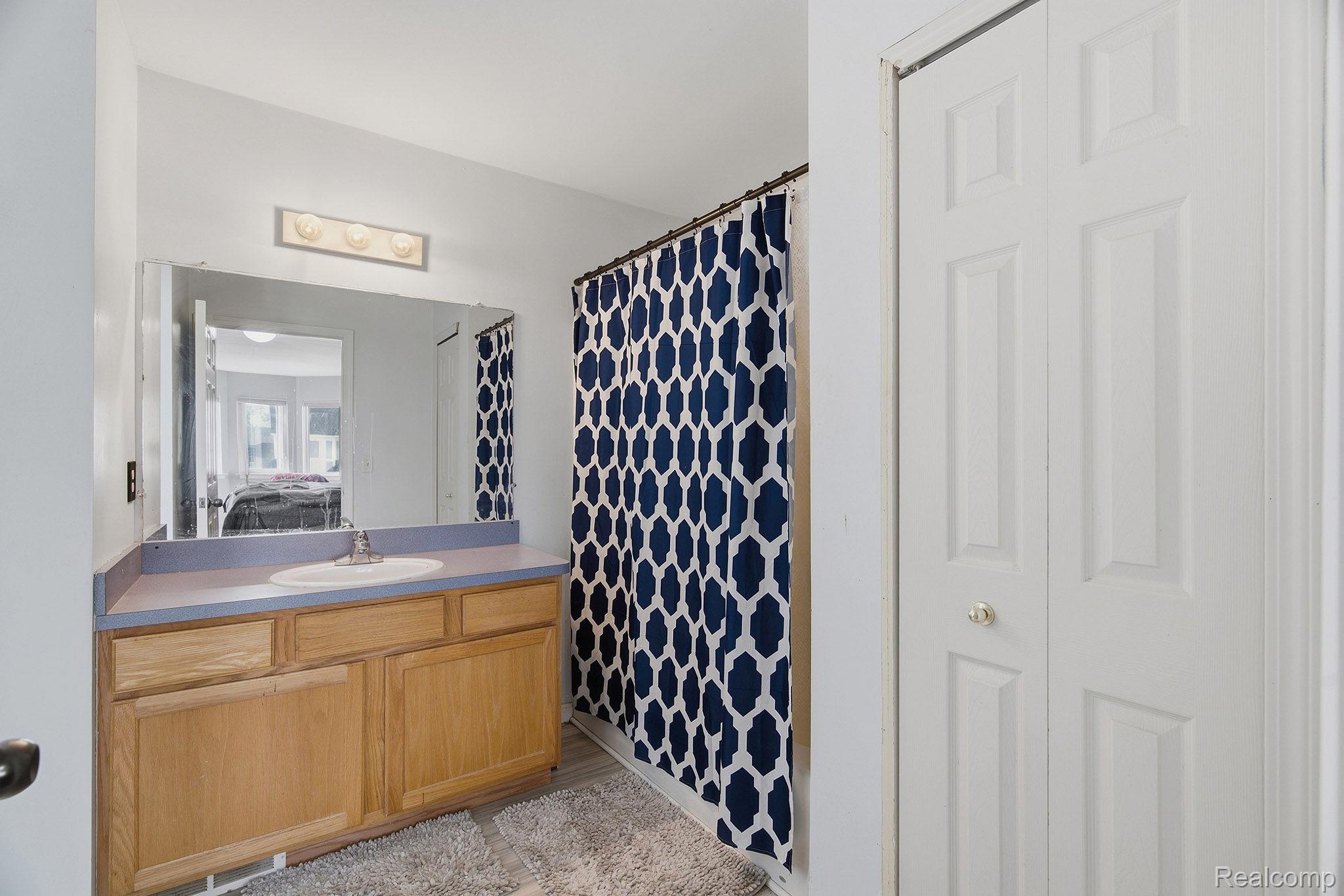 32627 Creekview St Property Photo 21