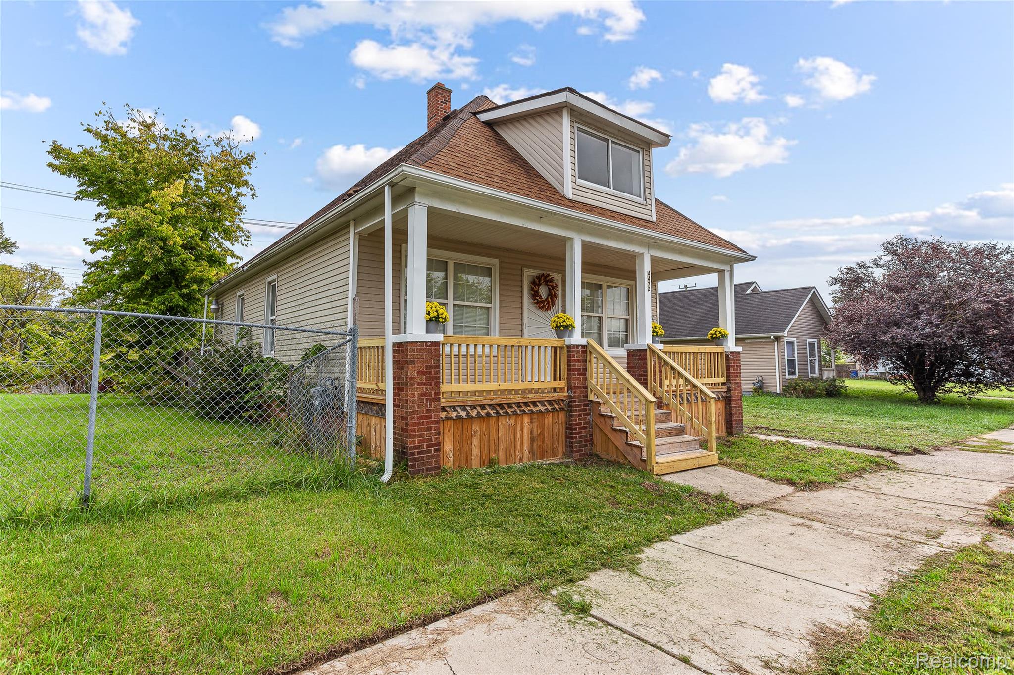 4472 French Road Property Photo 1