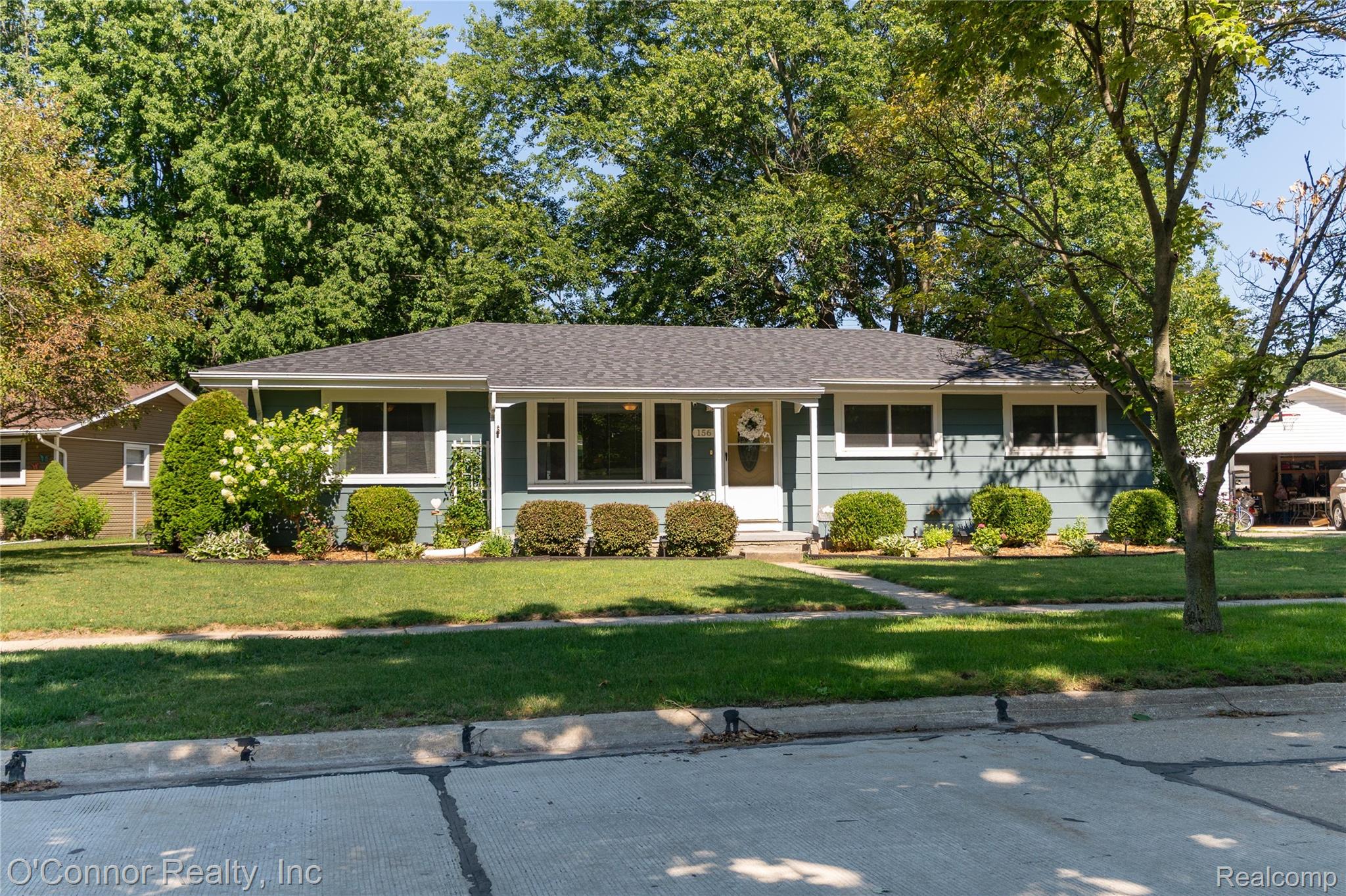 156 5th Street Property Photo 1