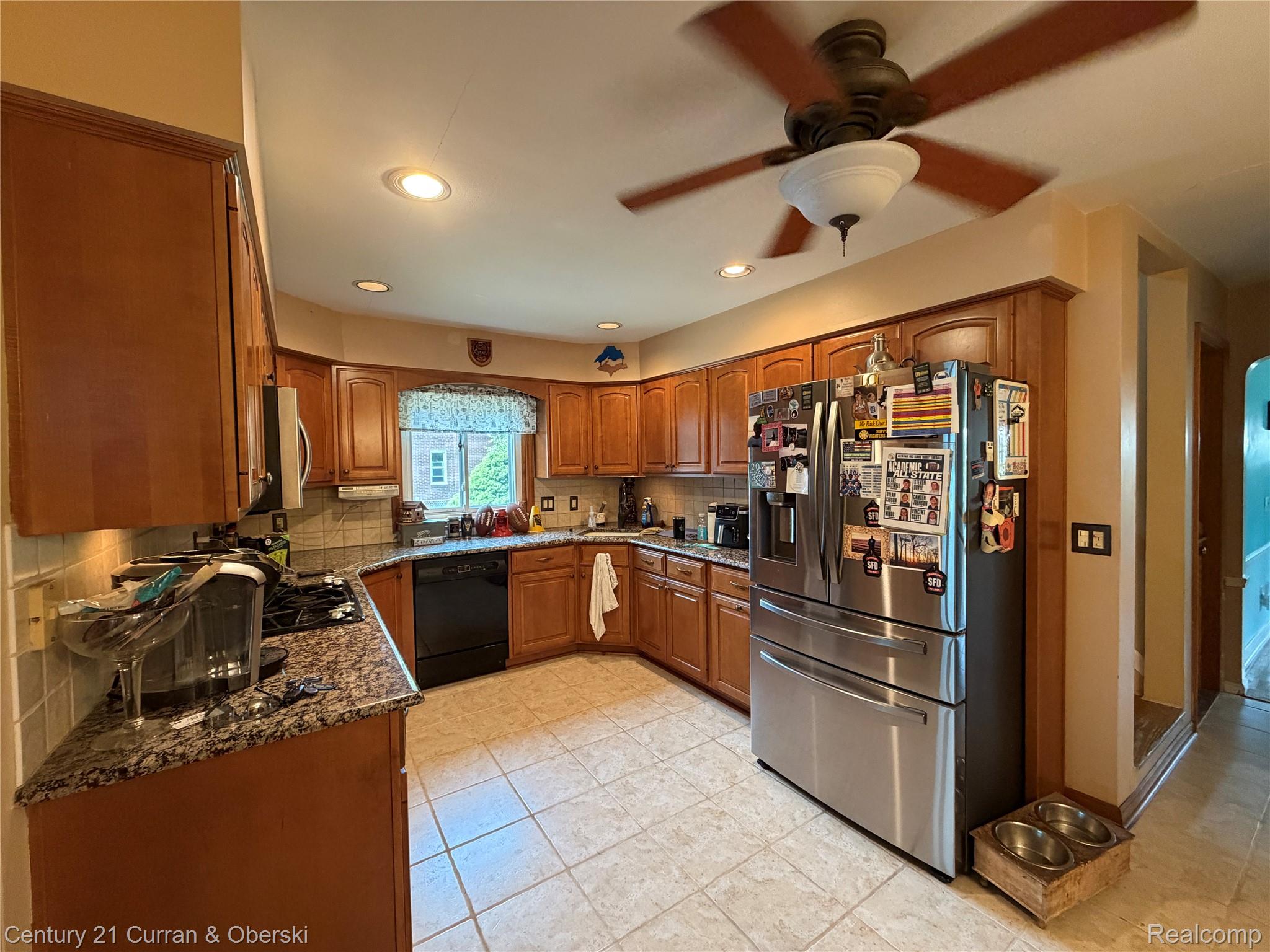 14843 White Avenue Property Photo 9