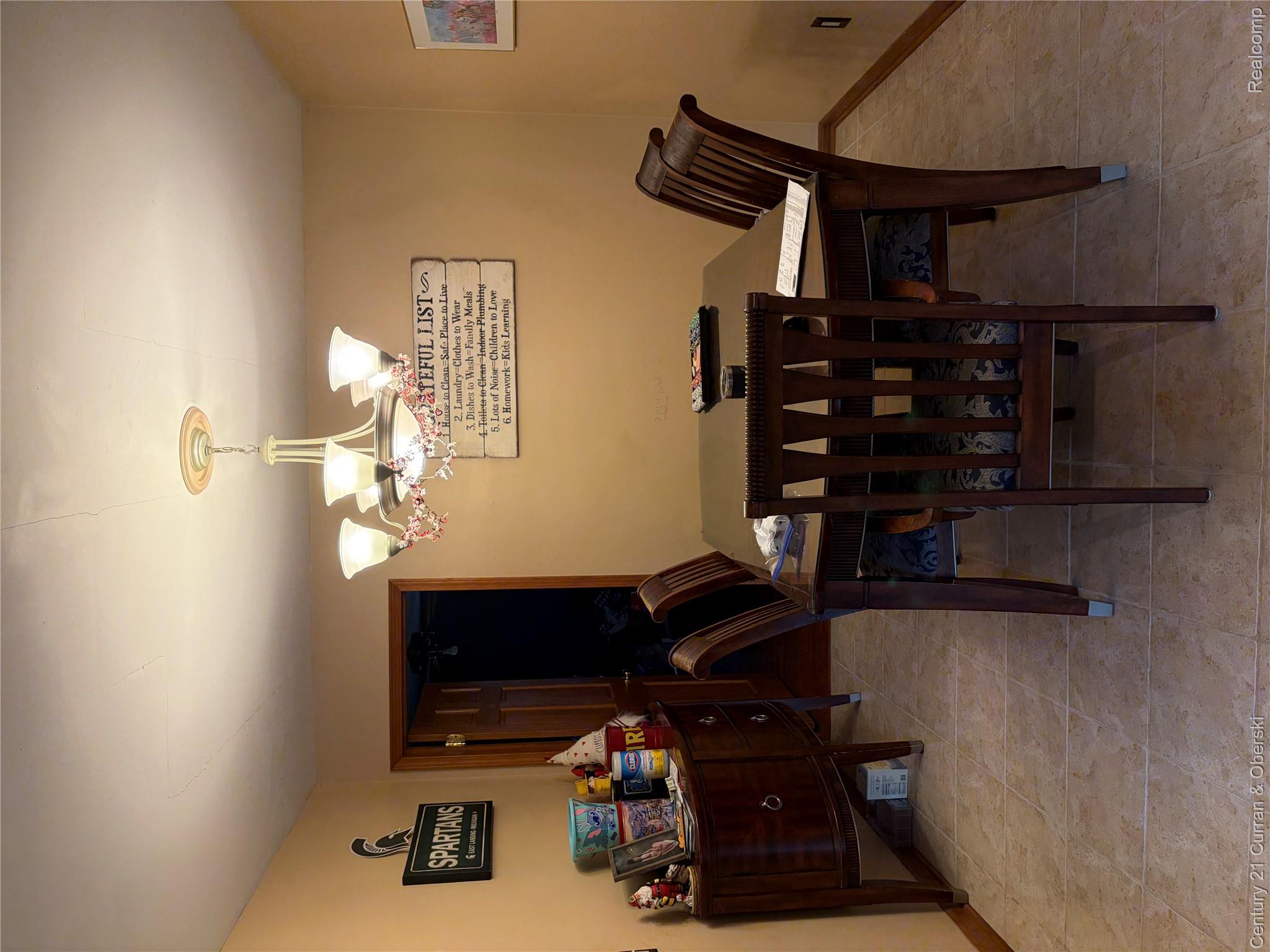 14843 White Avenue Property Photo 14