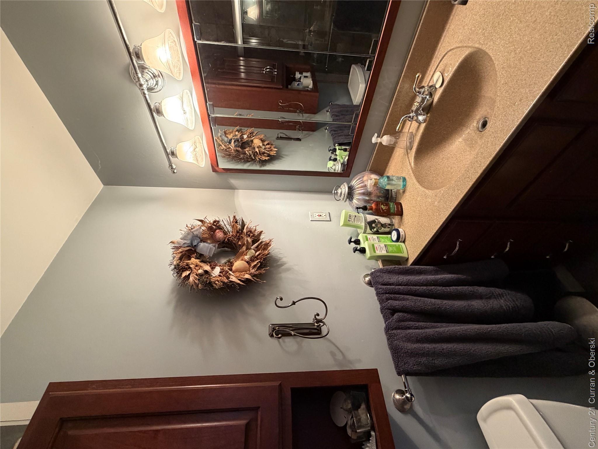 14843 White Avenue Property Photo 25