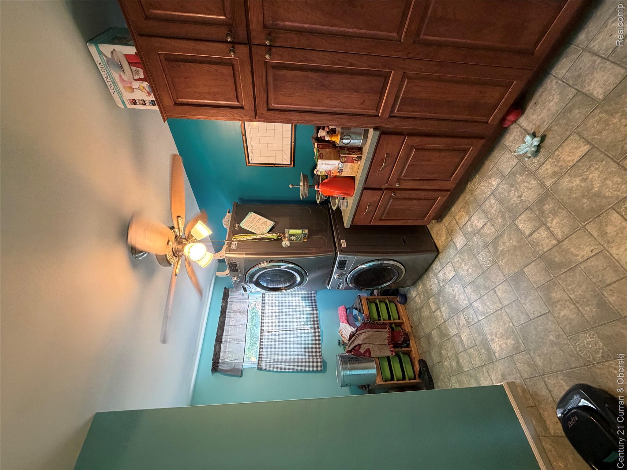 14843 White Avenue Property Photo 26