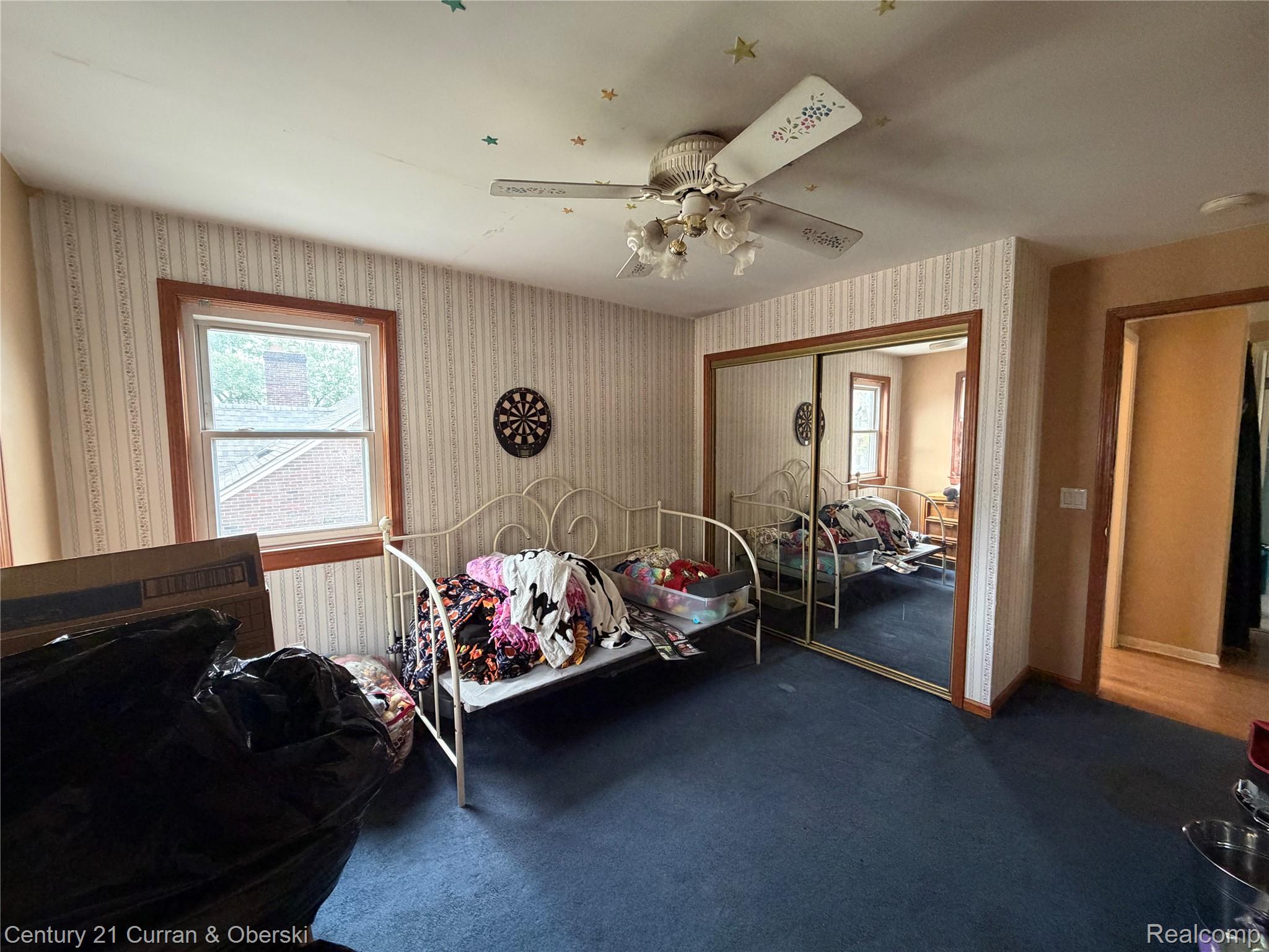 14843 White Avenue Property Photo 28