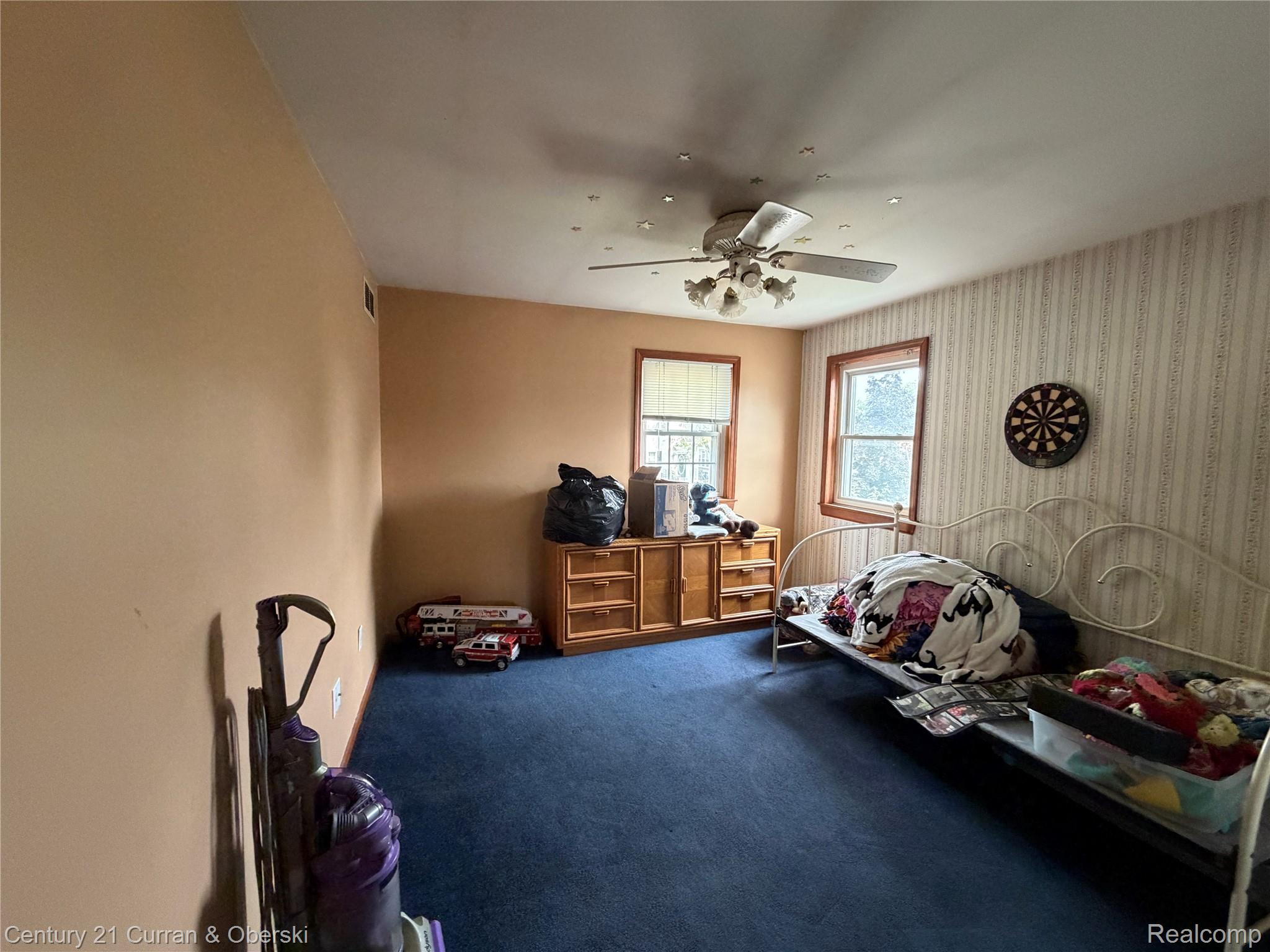 14843 White Avenue Property Photo 29