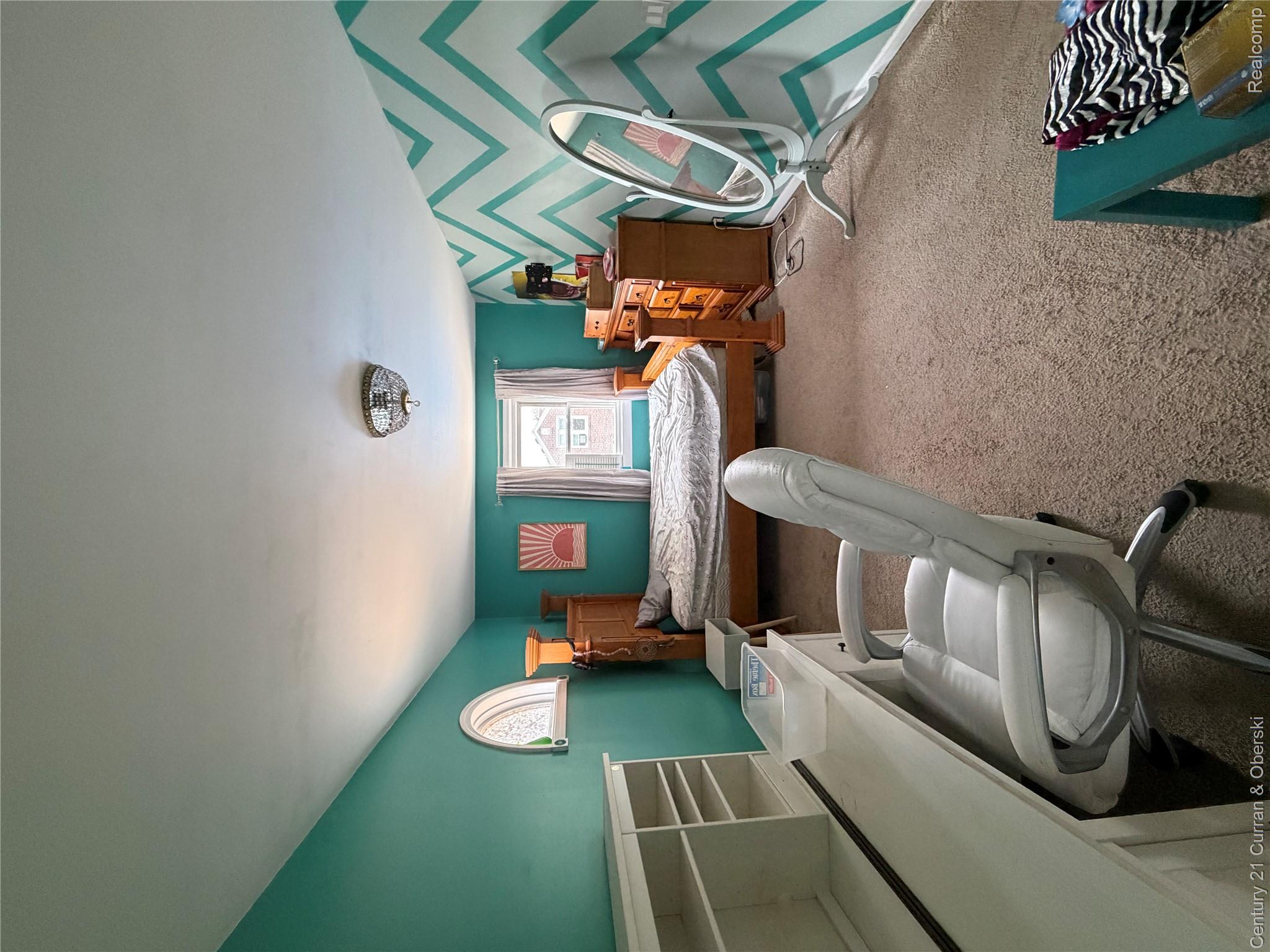 14843 White Avenue Property Photo 31