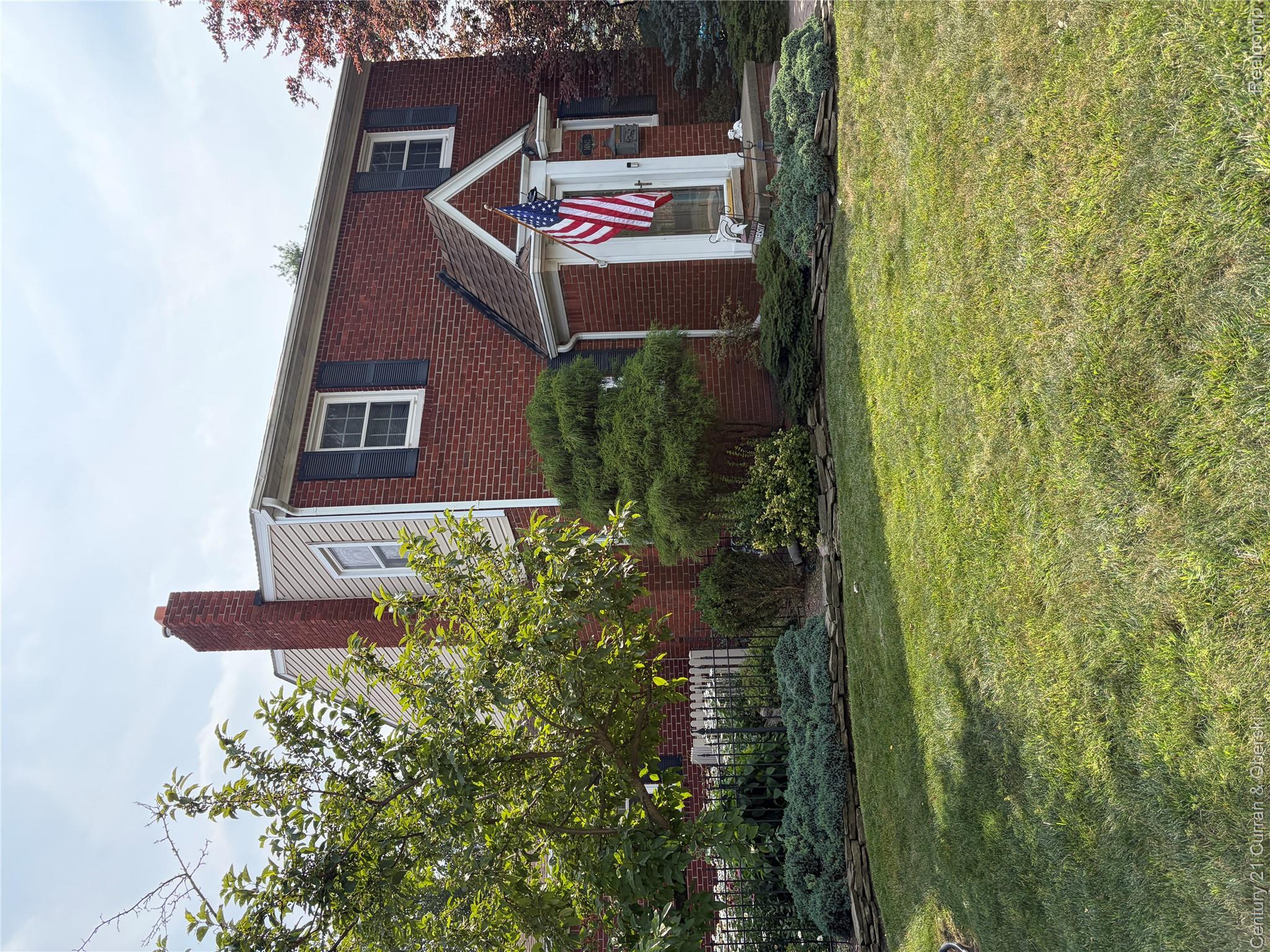 14843 White Avenue Property Photo 52