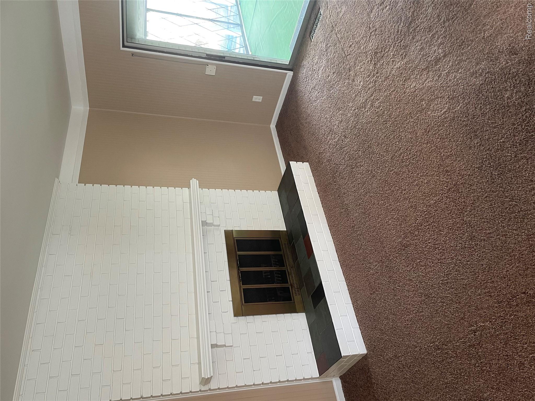 8461 Forrest Drive Property Photo 6