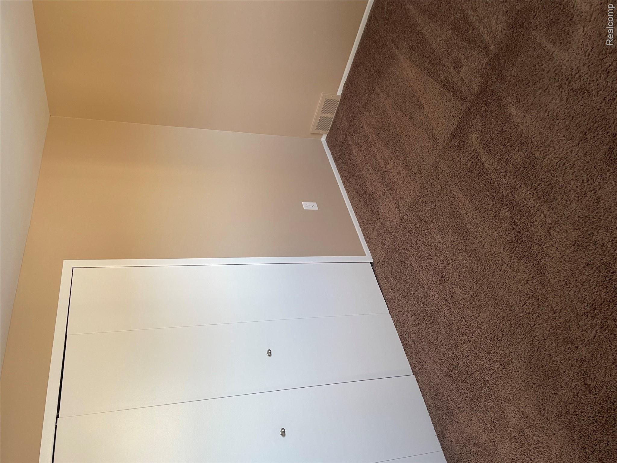 8461 Forrest Drive Property Photo 9
