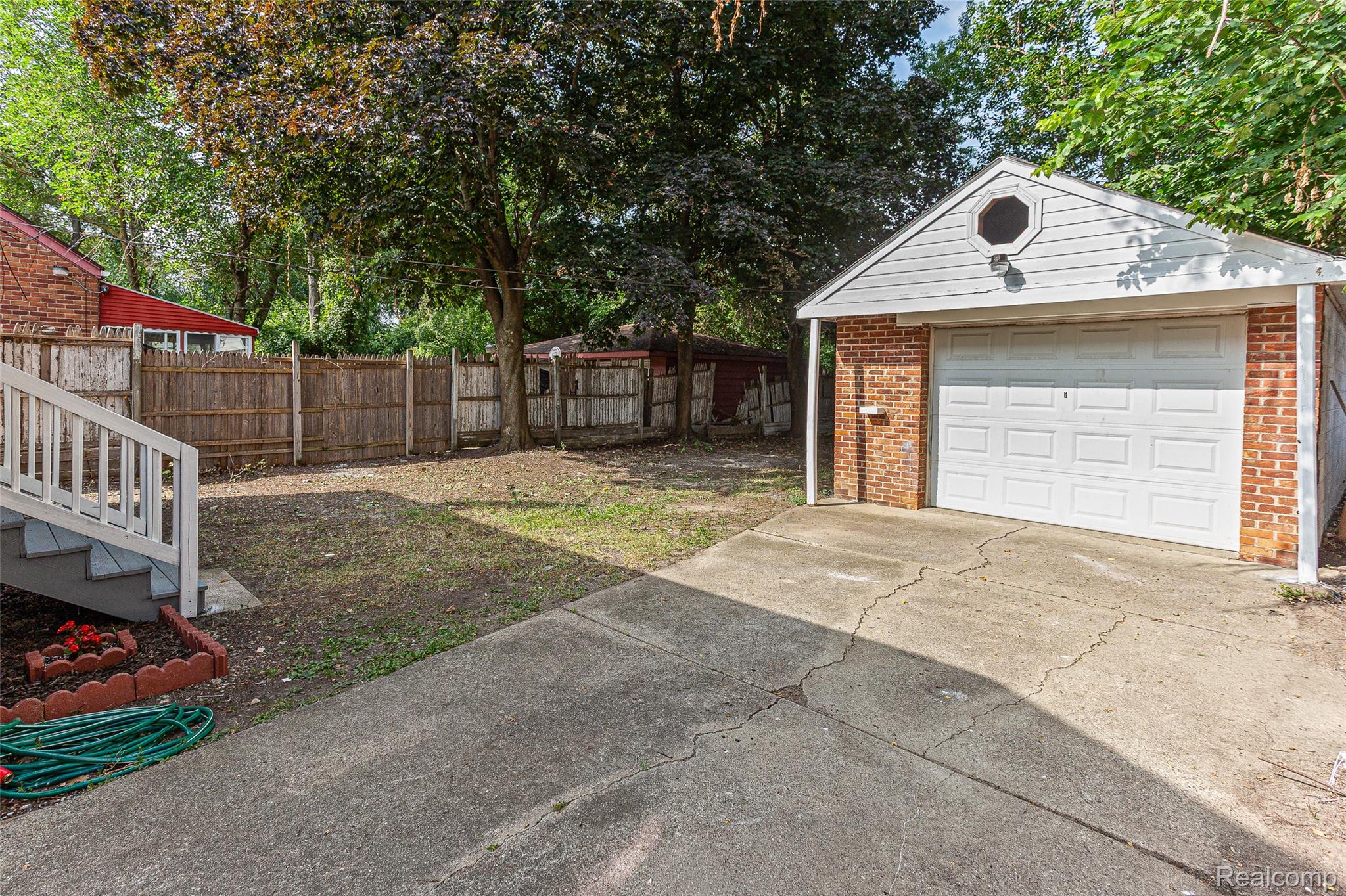 19953 Stansbury Street Property Photo 23