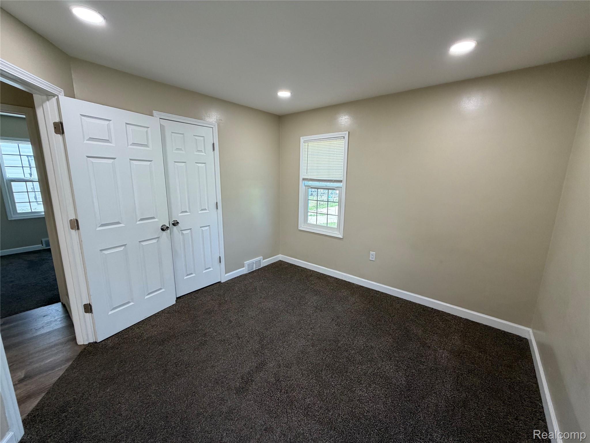 7459 Asbury Park Property Photo 11