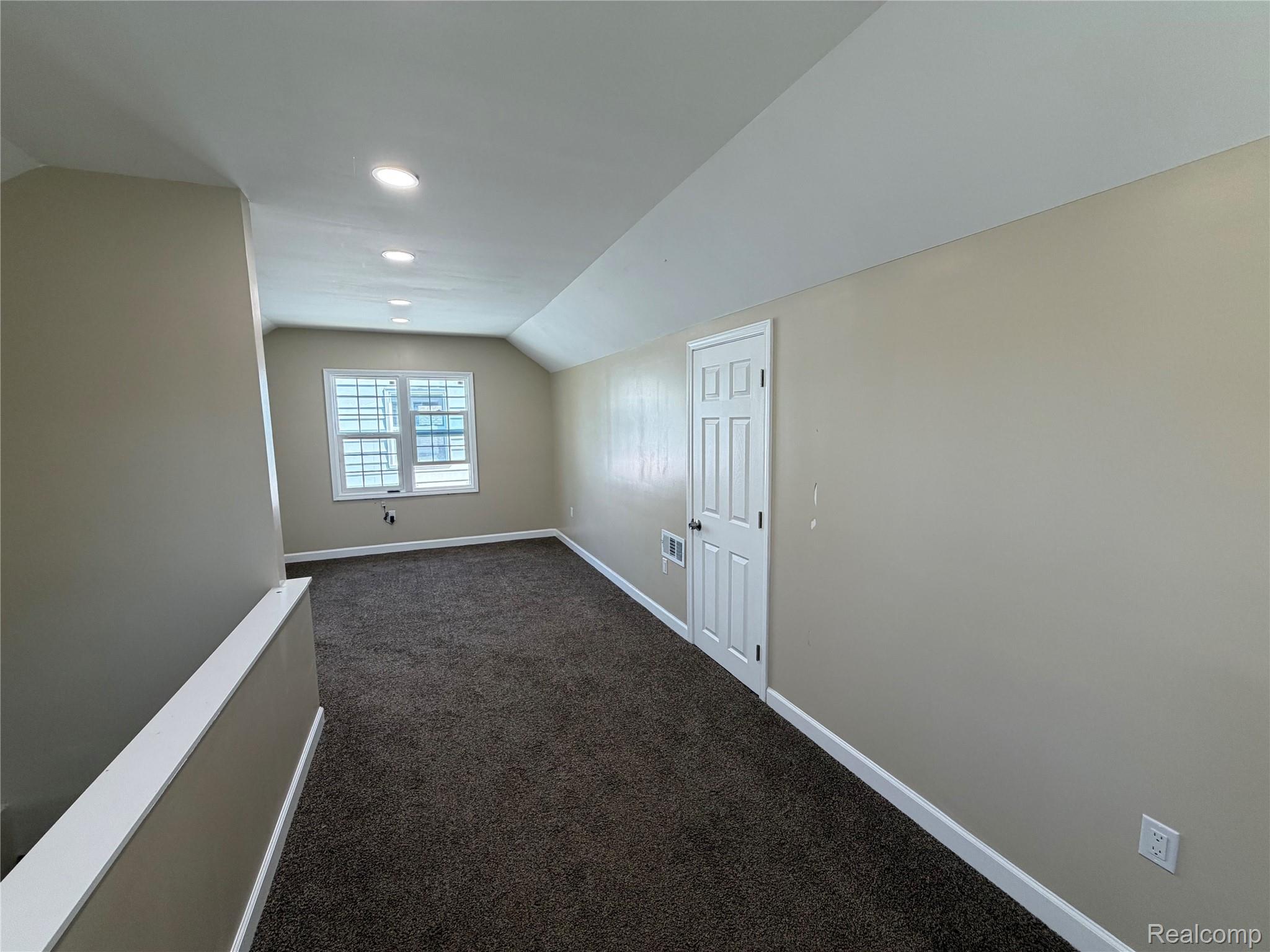 7459 Asbury Park Property Photo 12