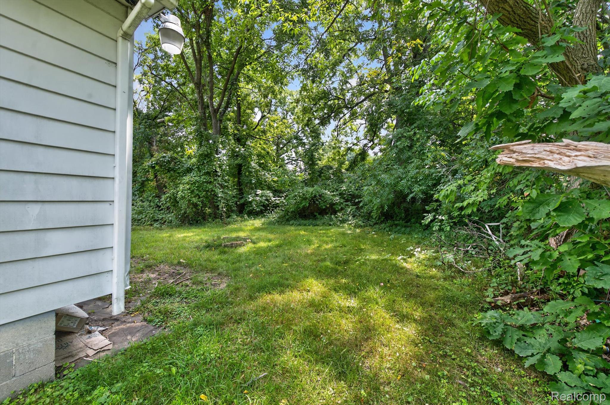 126 E Gracelawn Avenue Property Photo 23