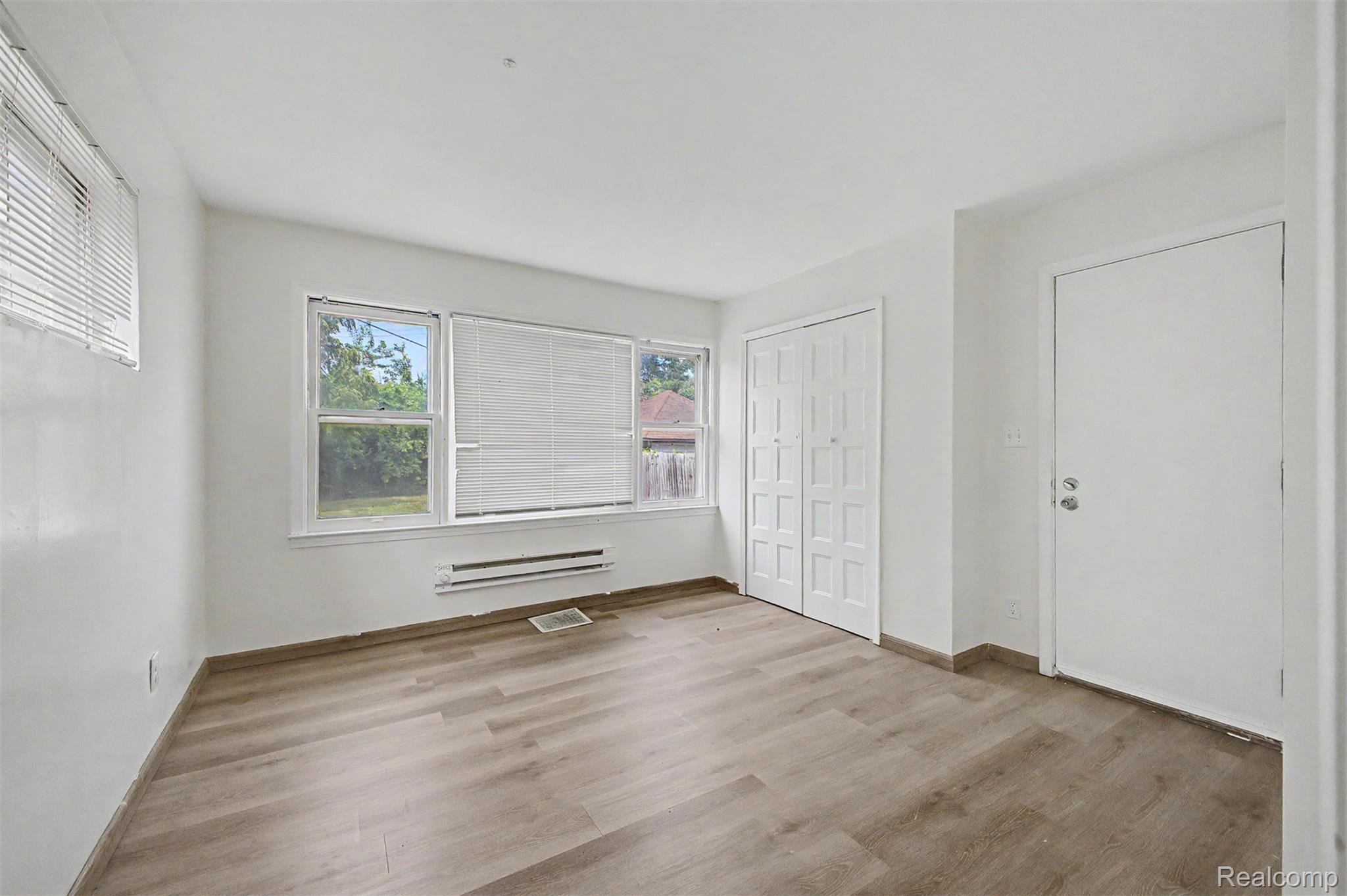 8835 Robson Street Property Photo 13