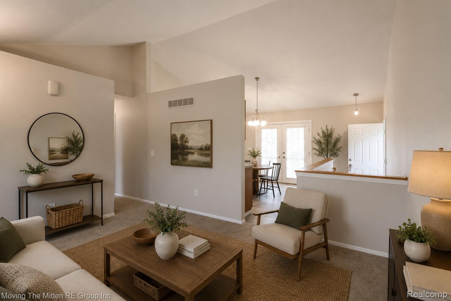 16222 Hillsbriar Drive Property Photo 3