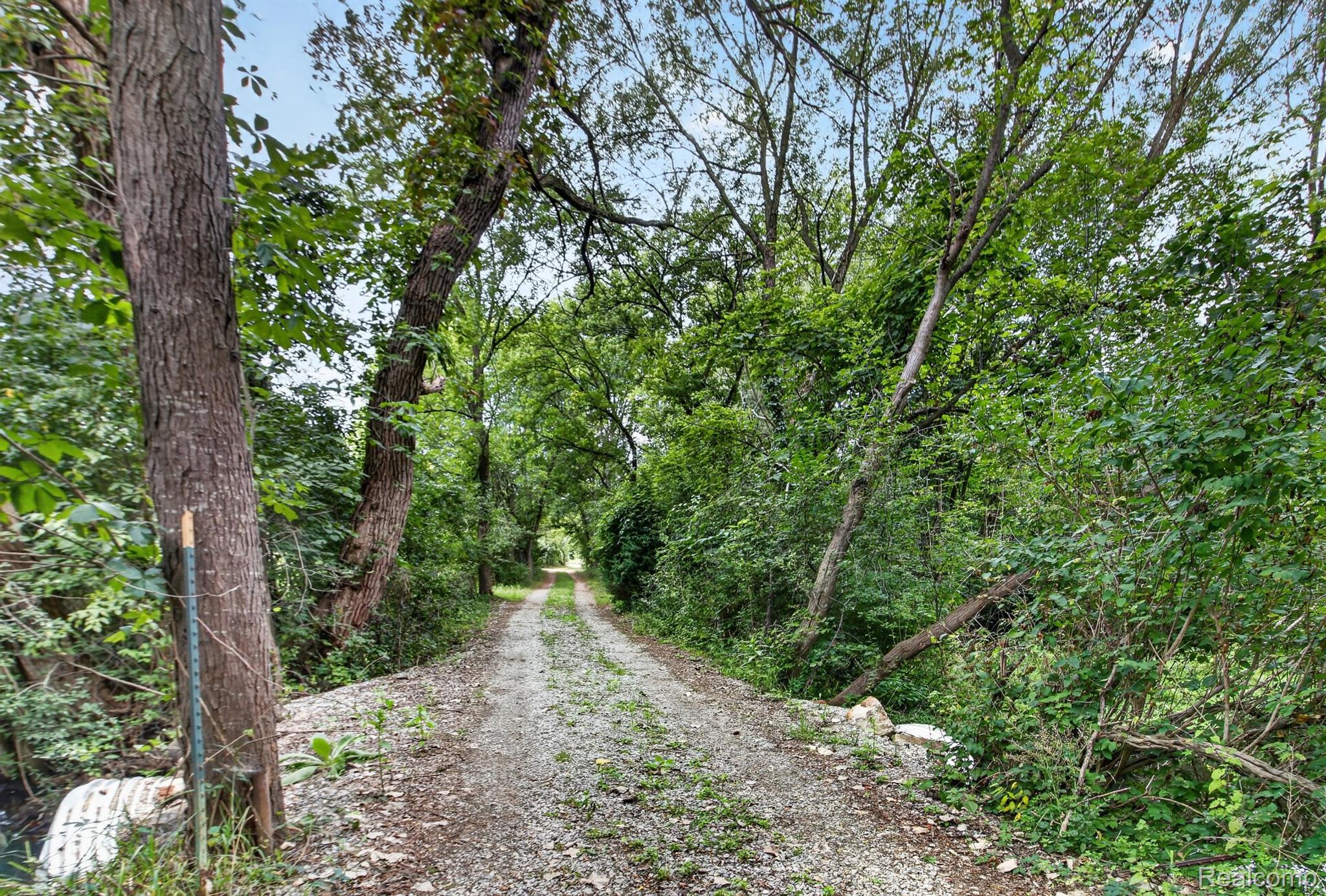 1817 S Baldwin Road Property Photo 20