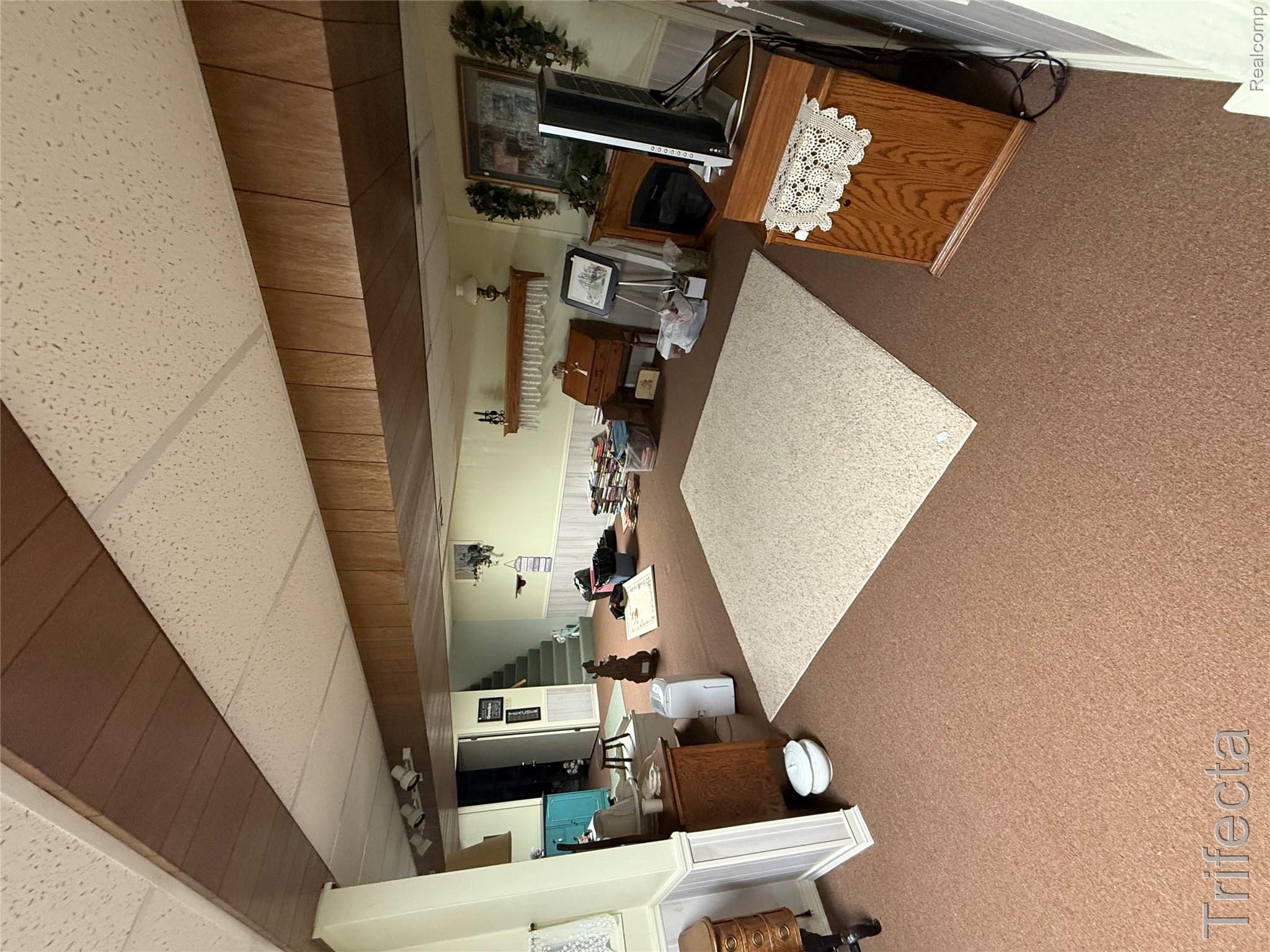 16019 Rivershore Lane Property Photo 11