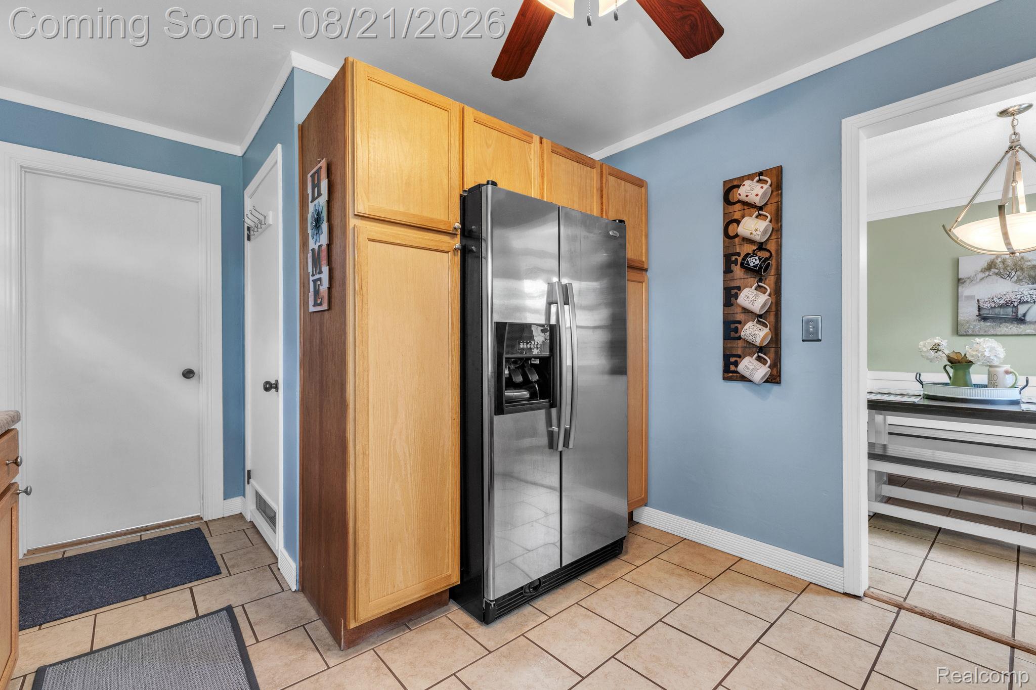 14845 Merriman Road Property Photo 7