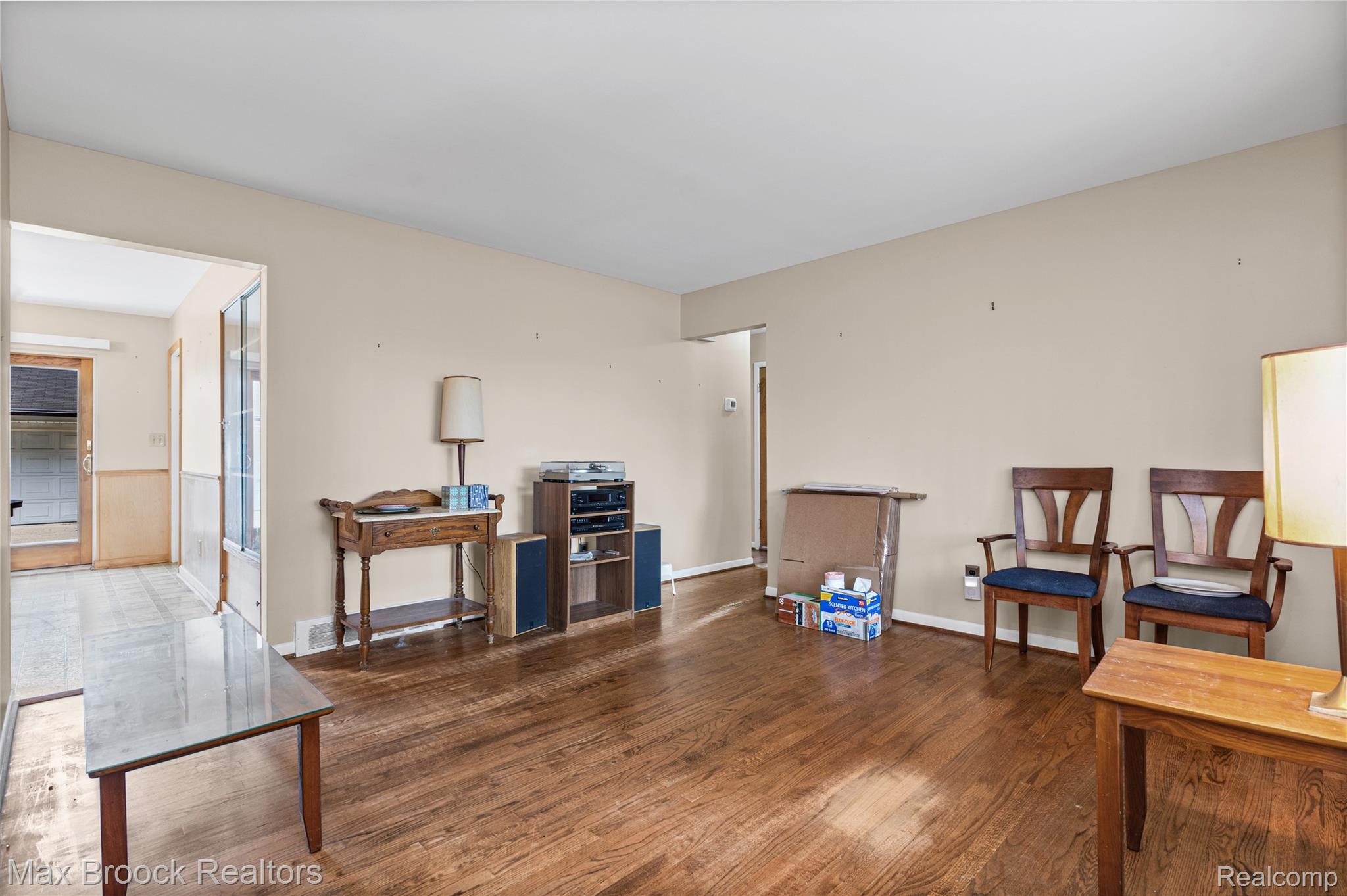 1573 Westbrook Drive Property Photo 7