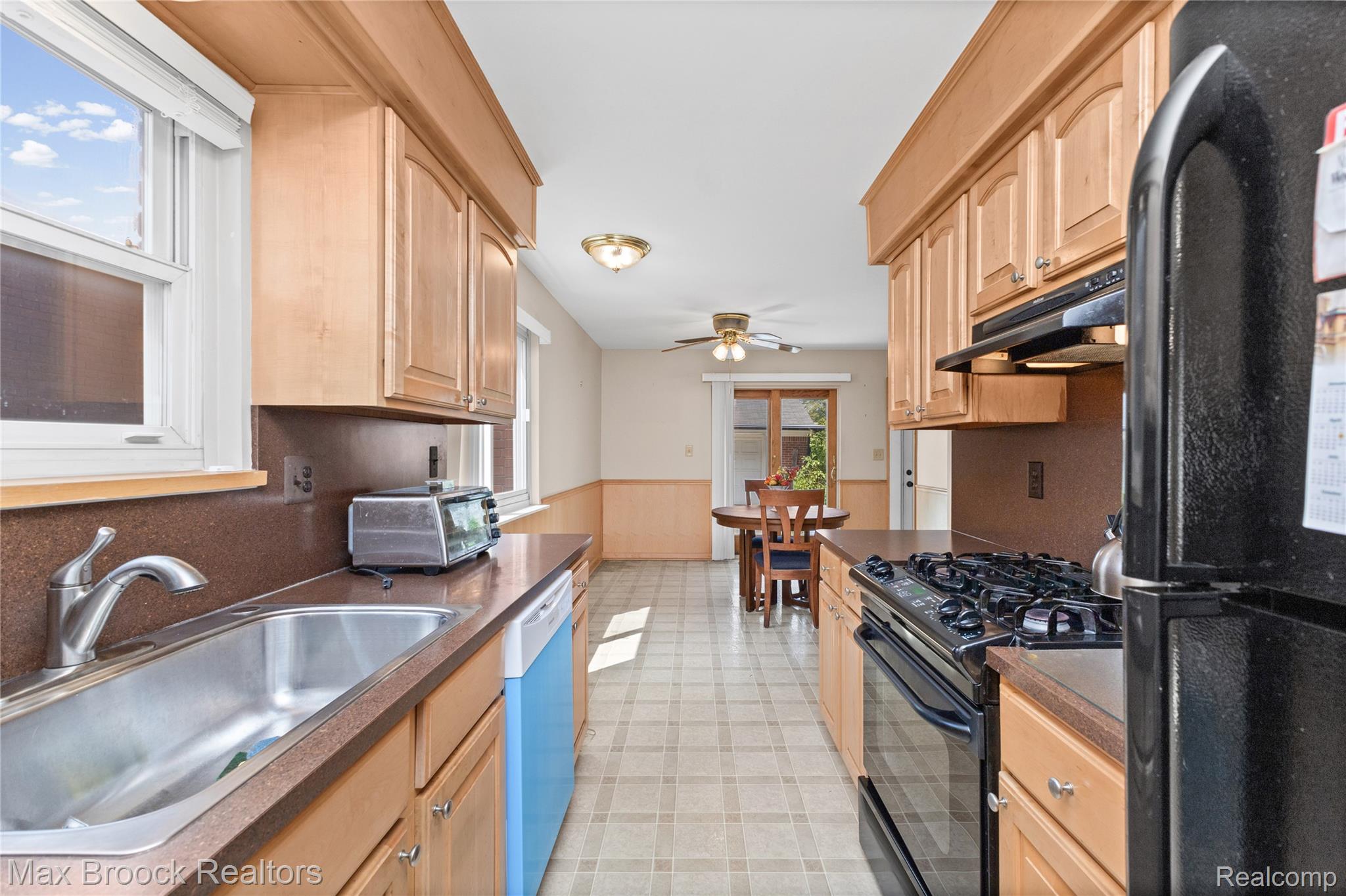 1573 Westbrook Drive Property Photo 15