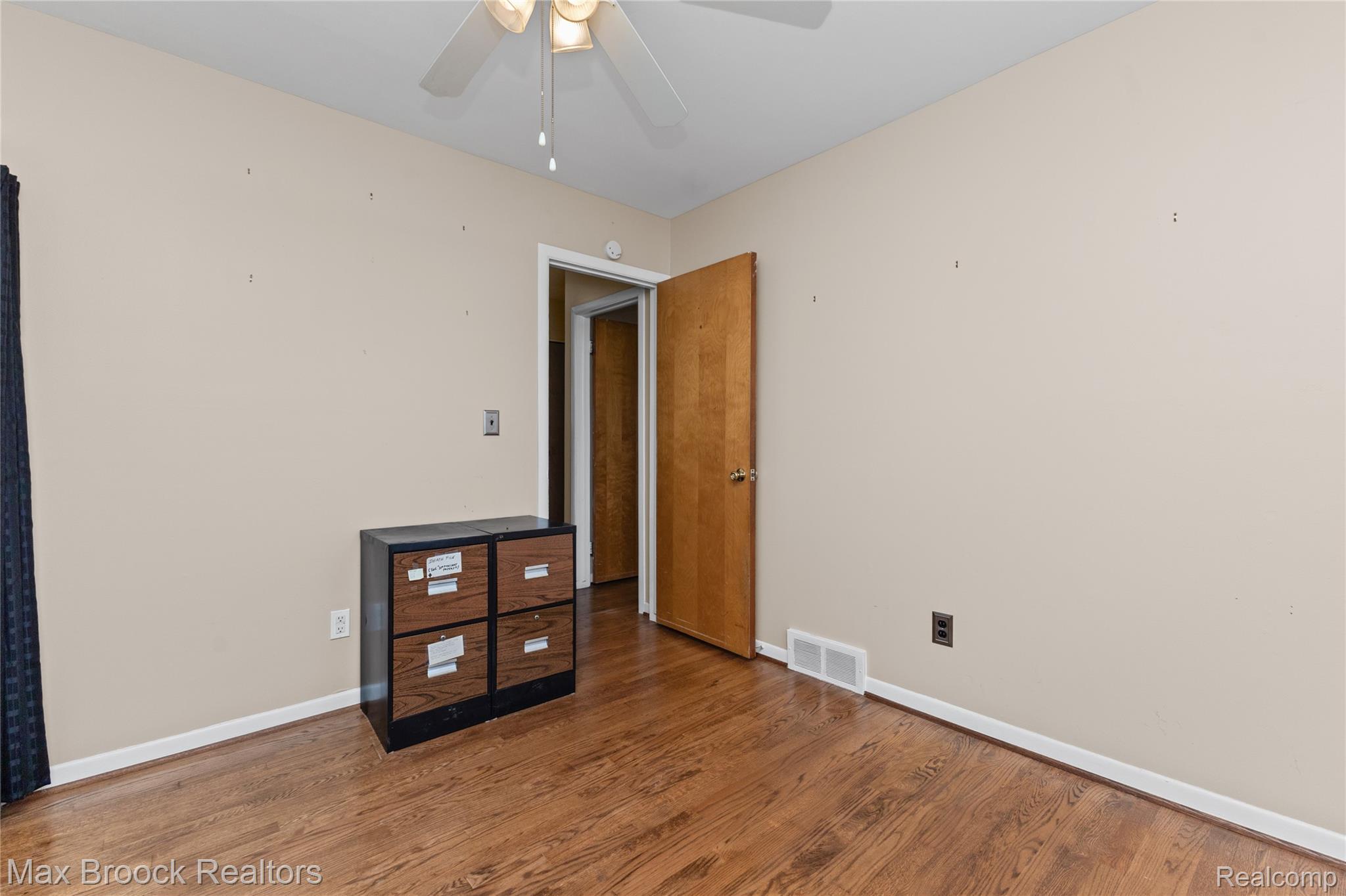 1573 Westbrook Drive Property Photo 26
