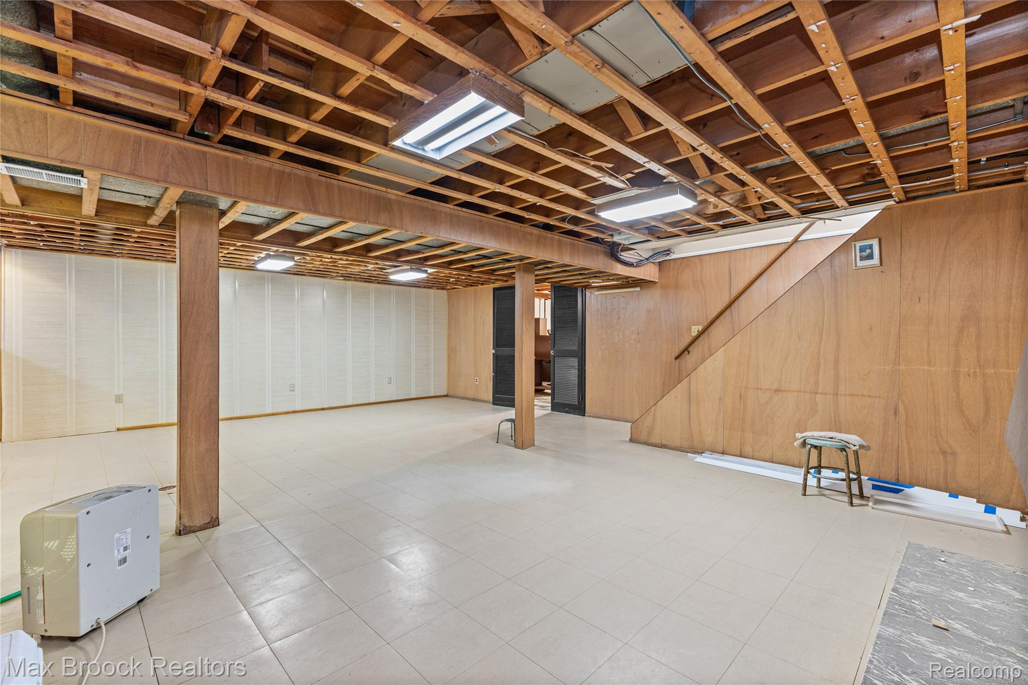 1573 Westbrook Drive Property Photo 35