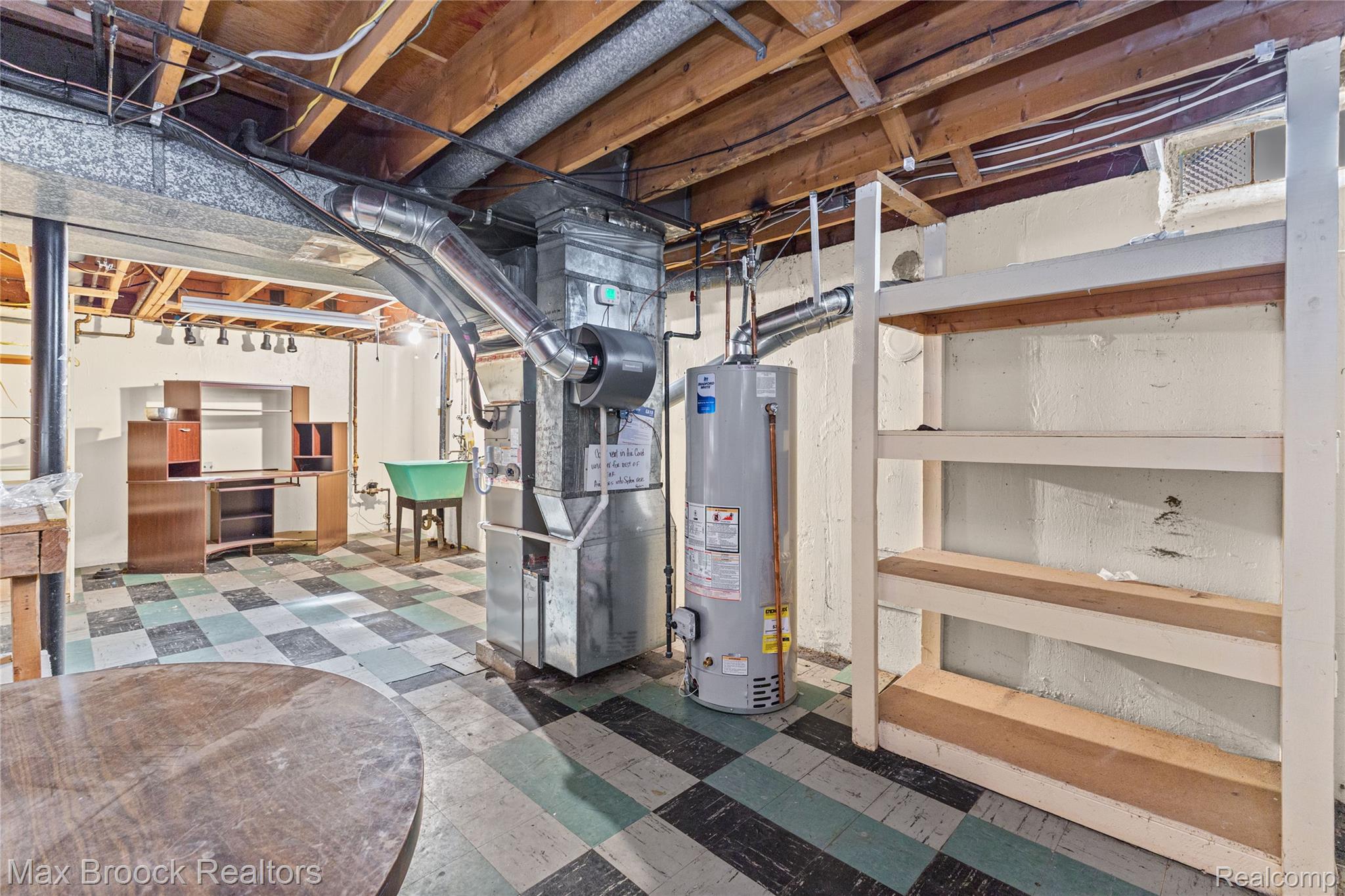 1573 Westbrook Drive Property Photo 39