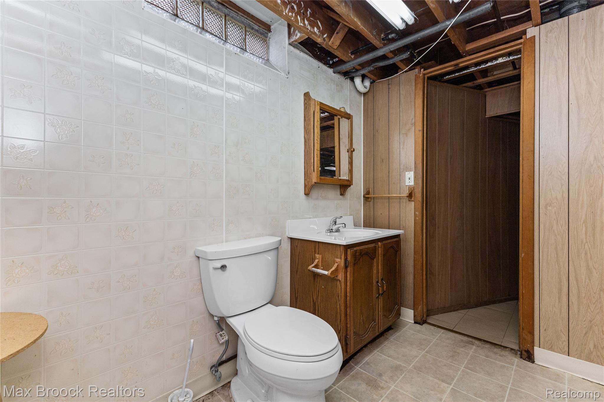 1573 Westbrook Drive Property Photo 40