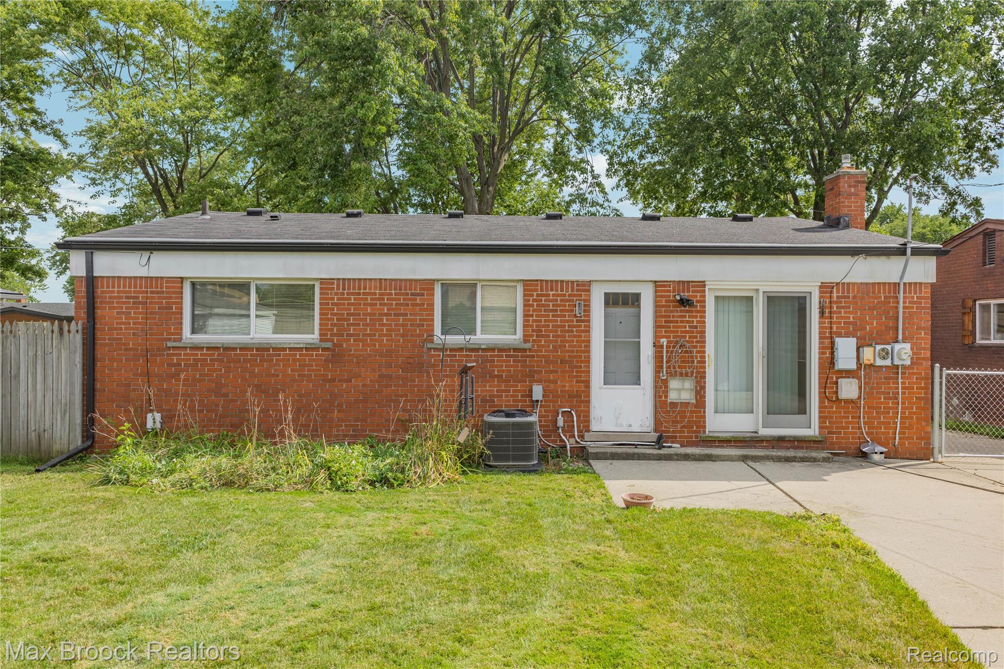 1573 Westbrook Drive Property Photo 47