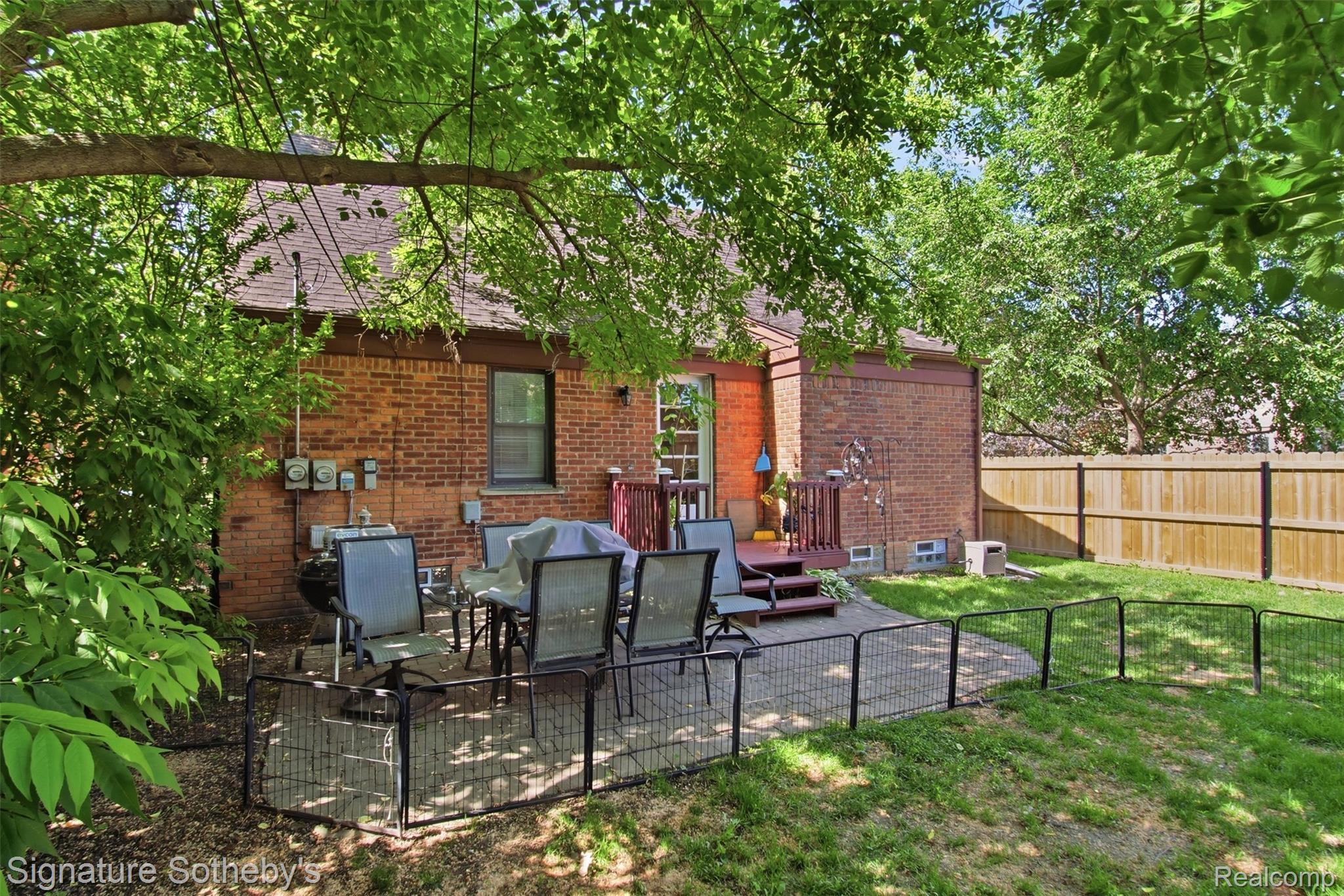 1268 Brys Drive Property Photo 20