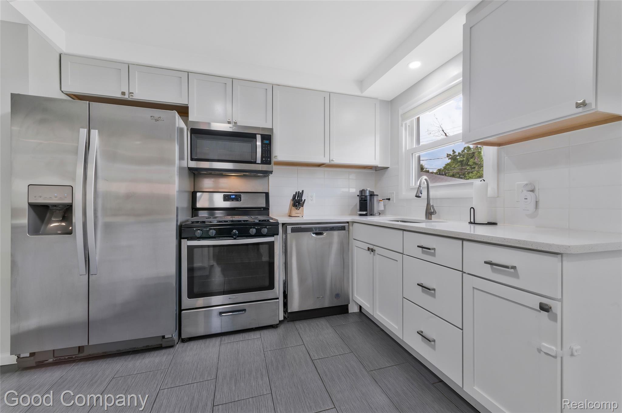 21605 Barton Street Property Photo 12
