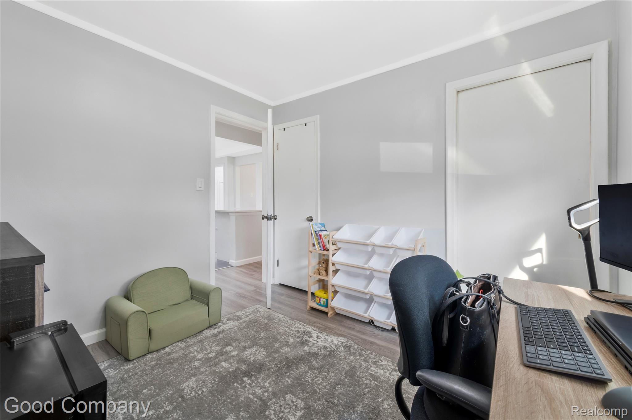 21605 Barton Street Property Photo 17