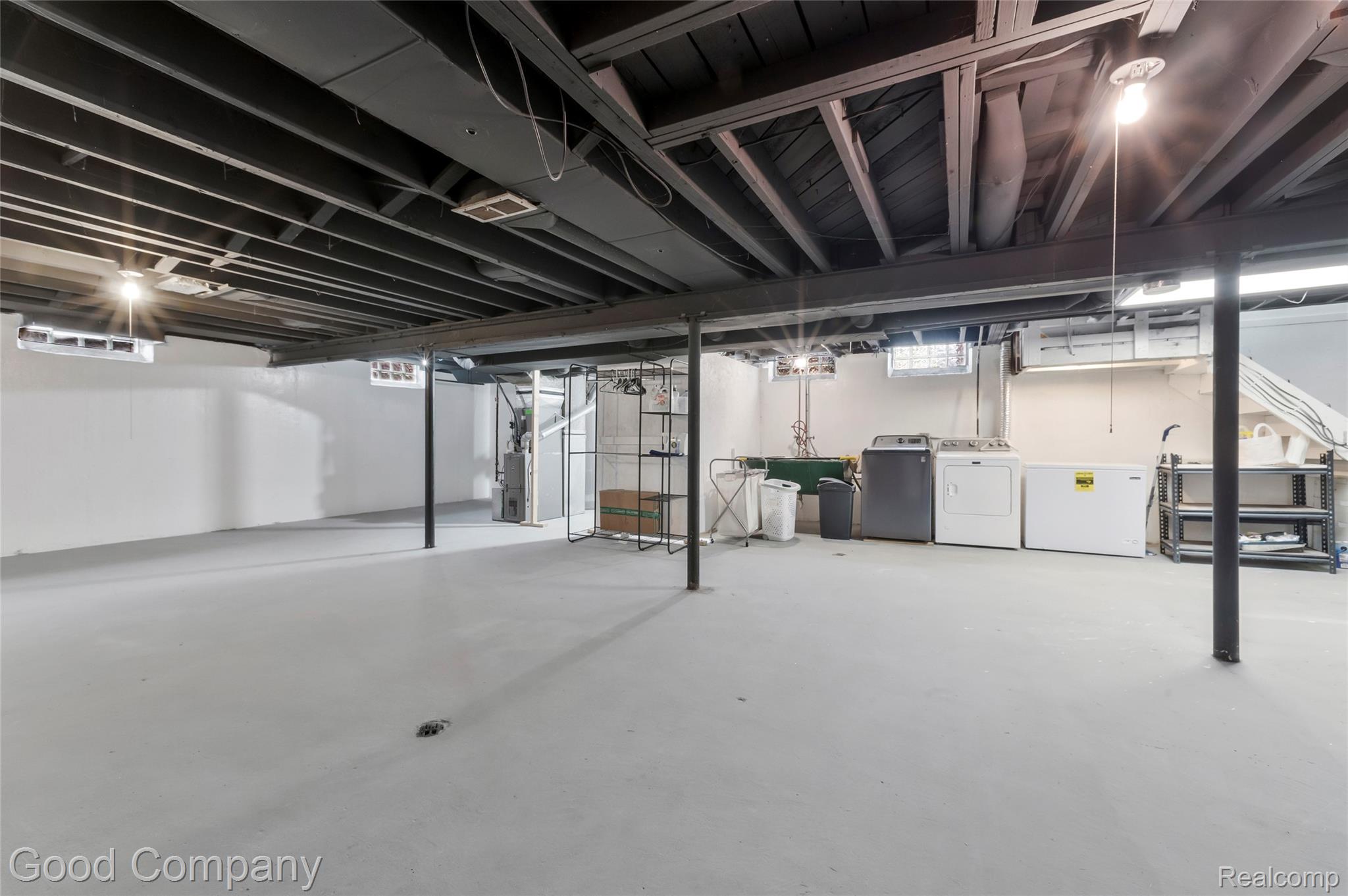 21605 Barton Street Property Photo 27